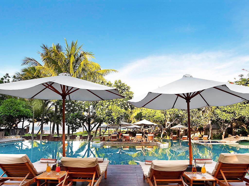 1024x768 Hotels in Seminyak. Book Online Now