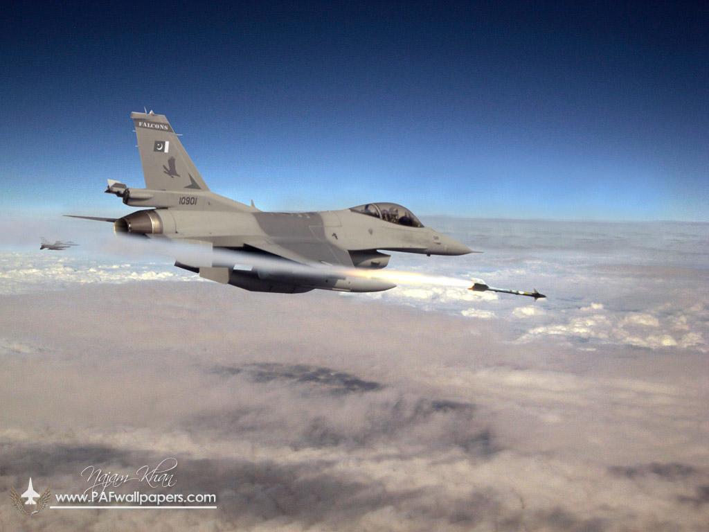 1024x768 Pakistan Air Force In Action