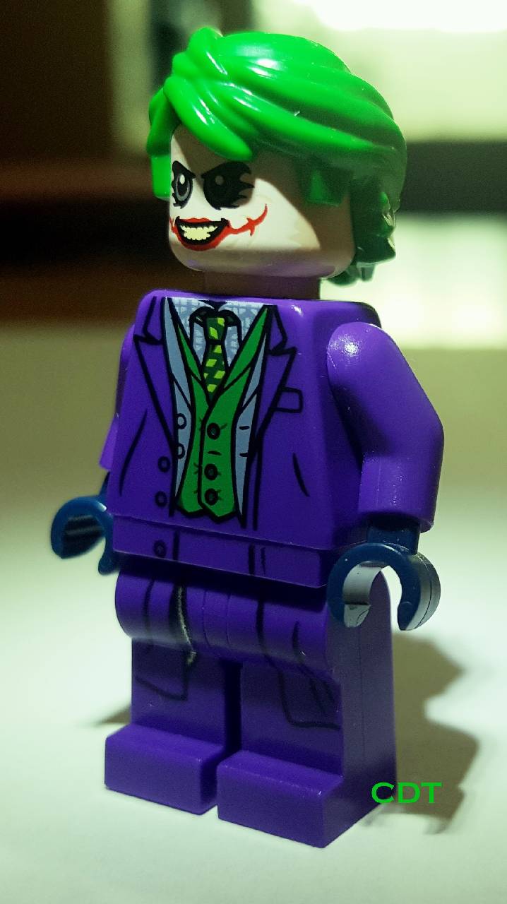 718x1280 Lego Joker Wallpaper