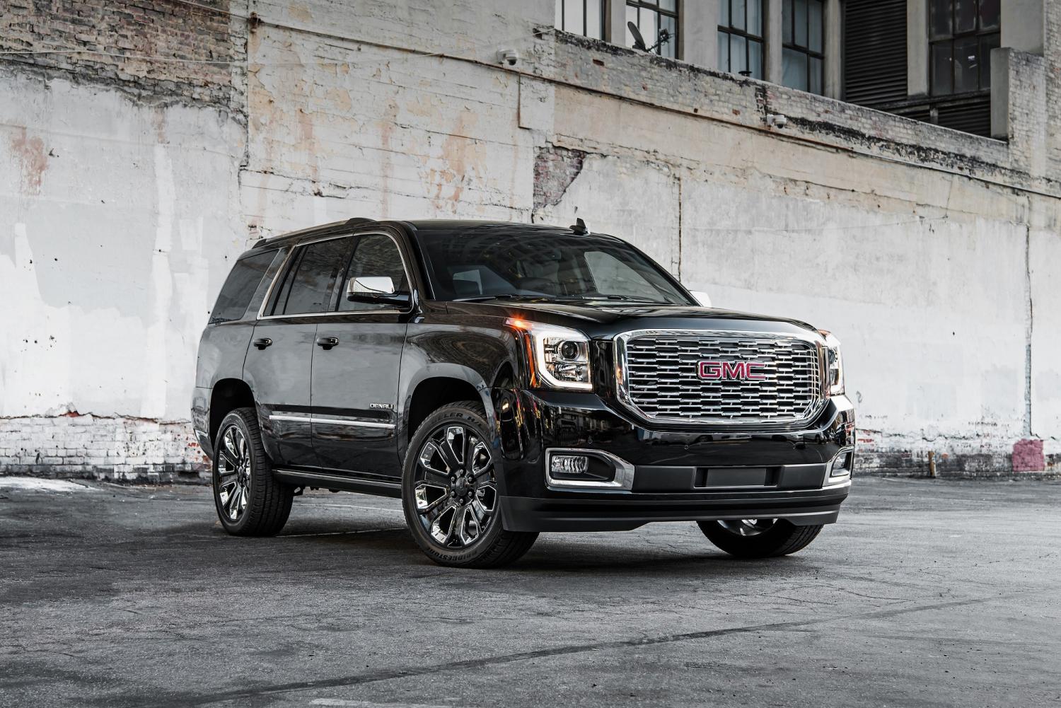 1500x1001 GMC Yukon Denali is an Upscale Limo for Families