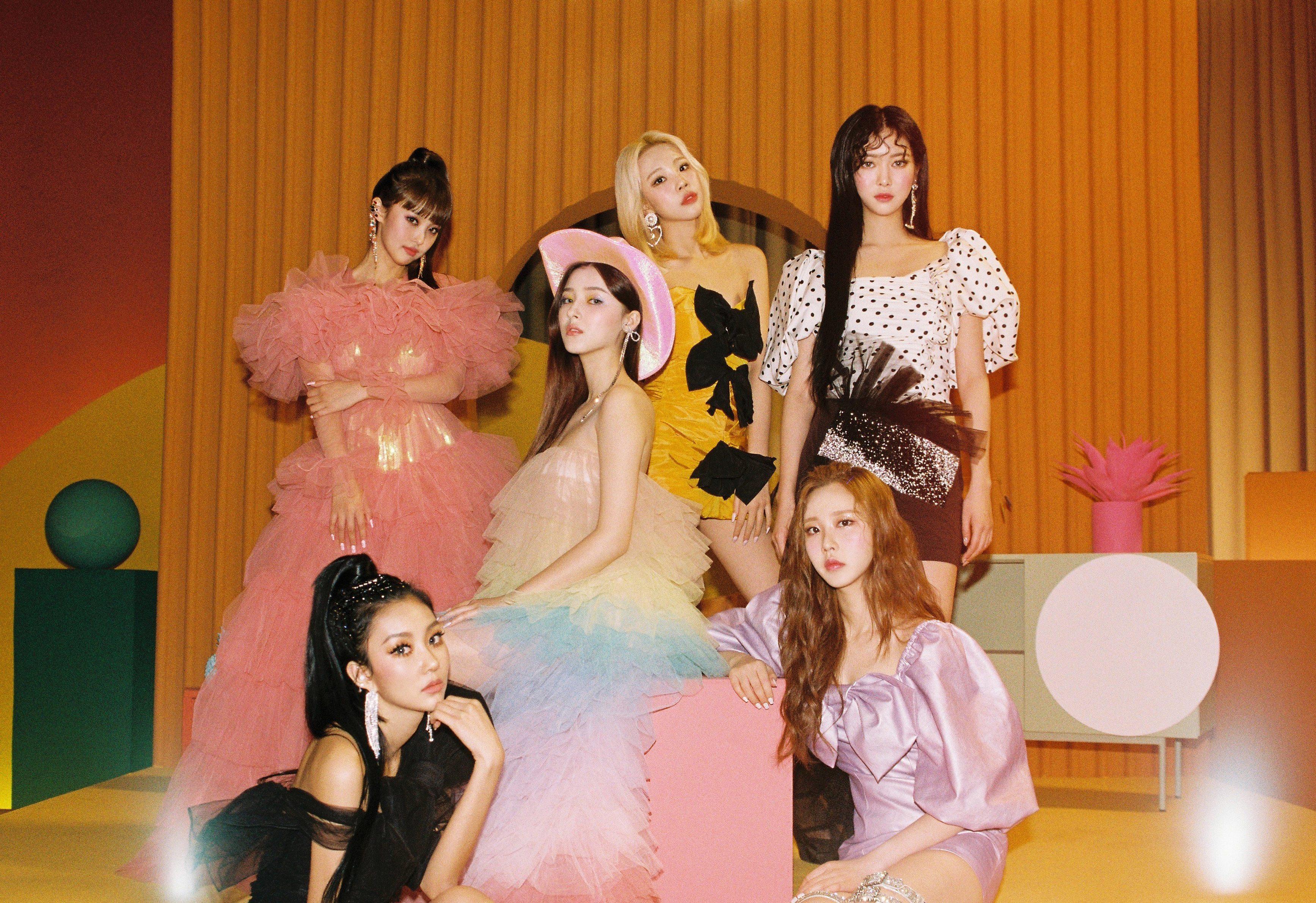 3470x2380 Momoland Thumbs Up Concept Photo (HD HR)-Pop Database