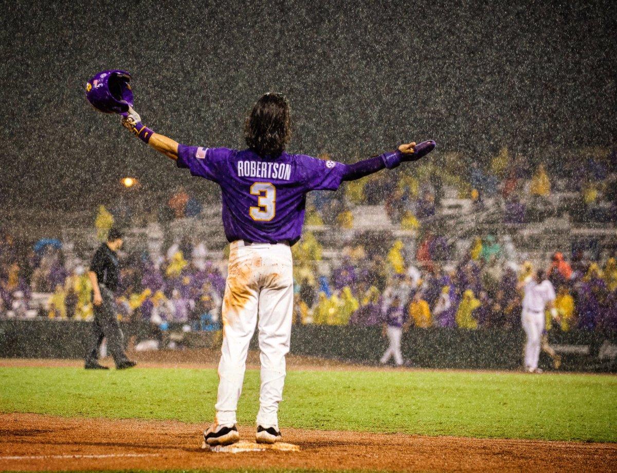1200x920 LSU Pix -. is coming home to Omaha!