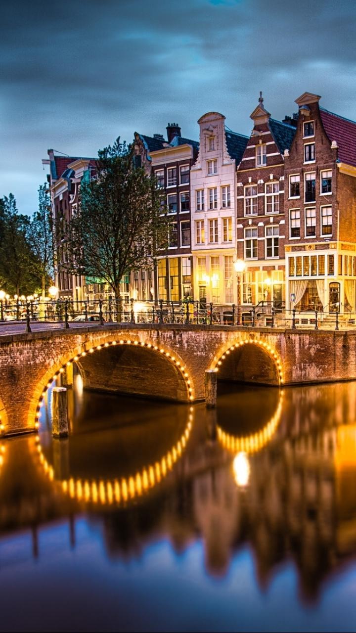 720x1280 Man Made Amsterdam