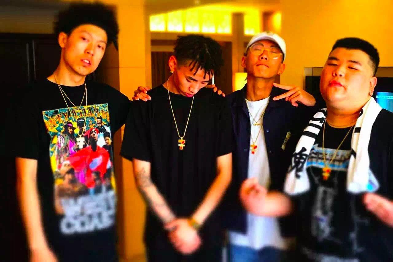 китайские рэперы brother. Higher brothers 2022. Melo higher brothers. Hi brother. Melo higher brothers.