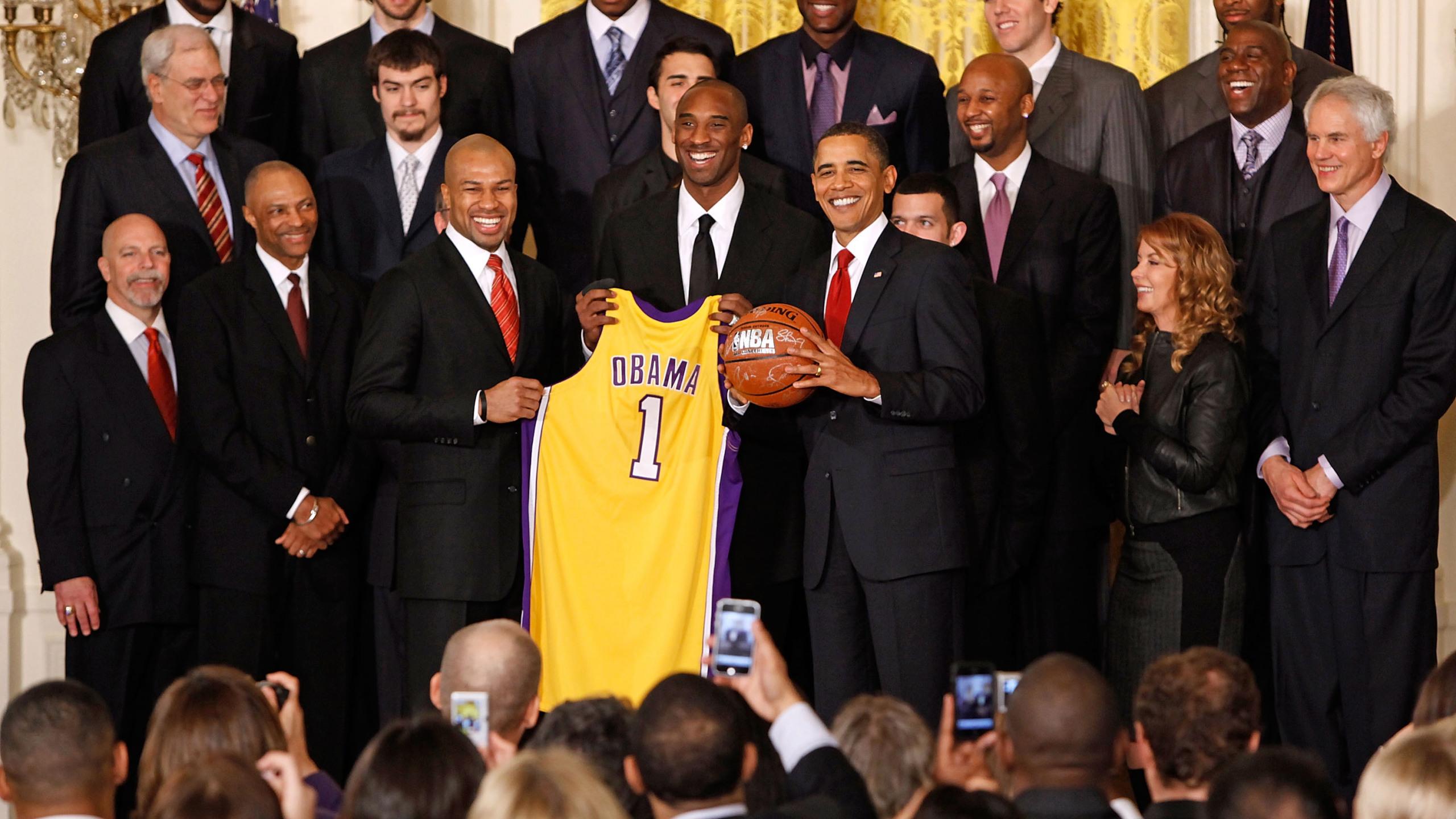 2560x1440 NBA asked Obama for counsel before resuming play