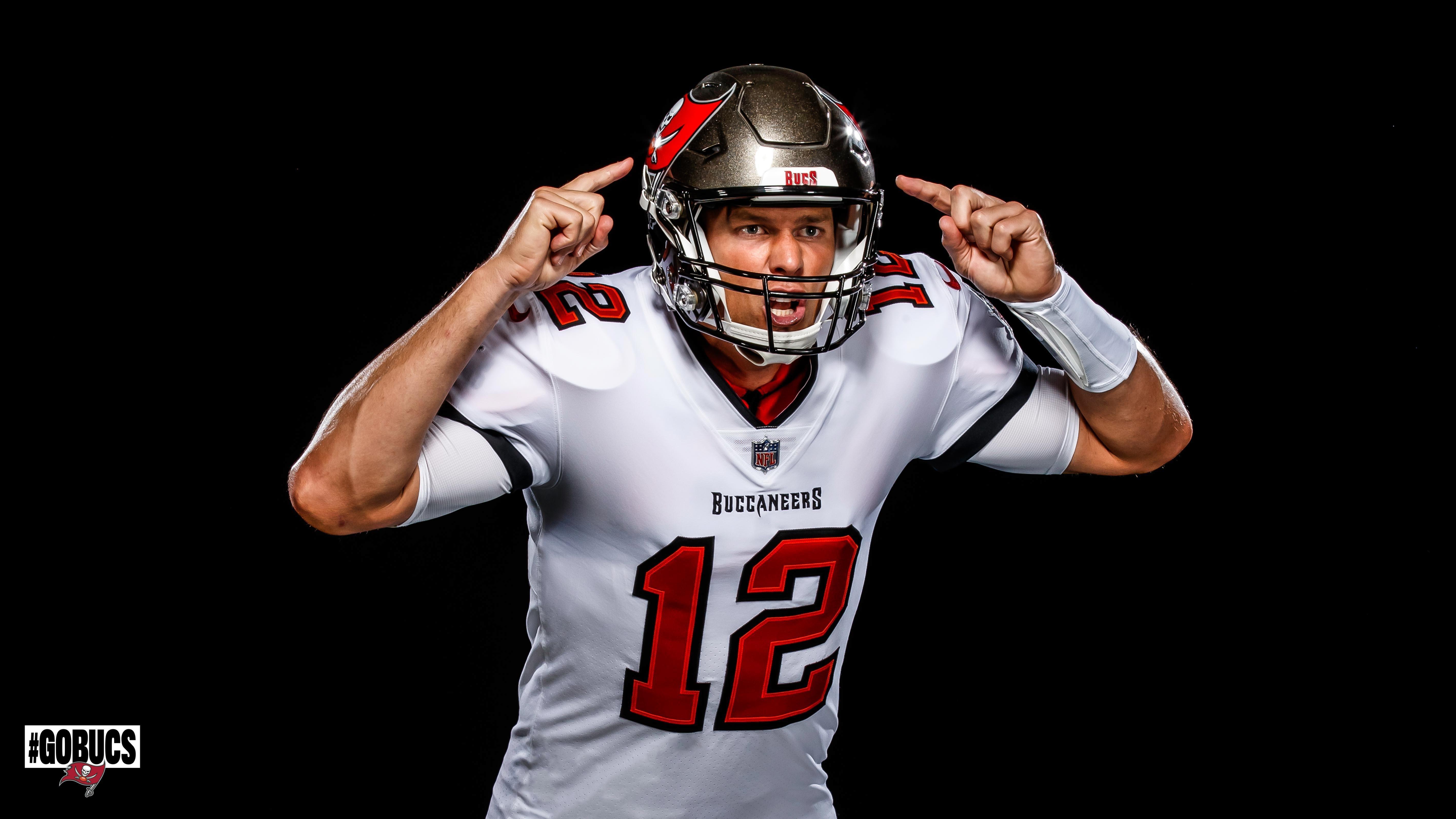 5678x3194 Bucs unveil their first photo of Tom Brady in uniform