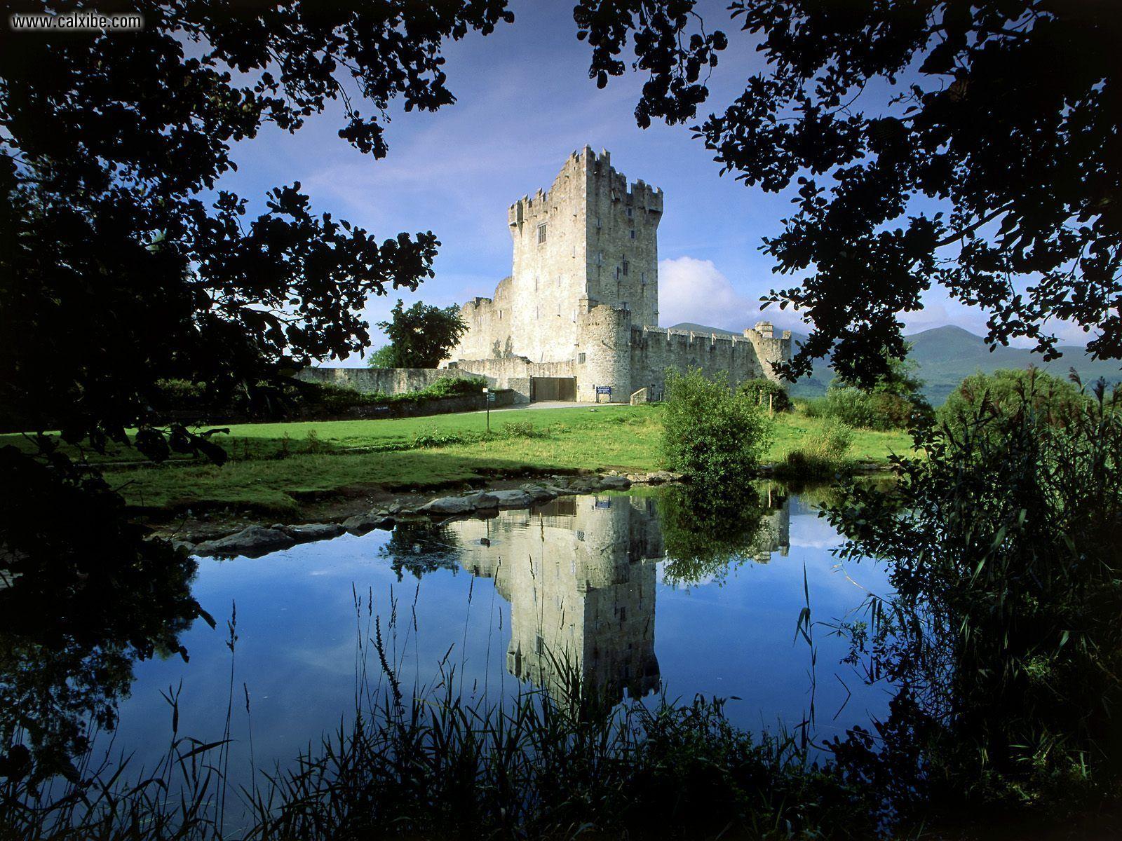 1600x1200 Known places: Ross Castle Killarney National Park Ireland, desktop