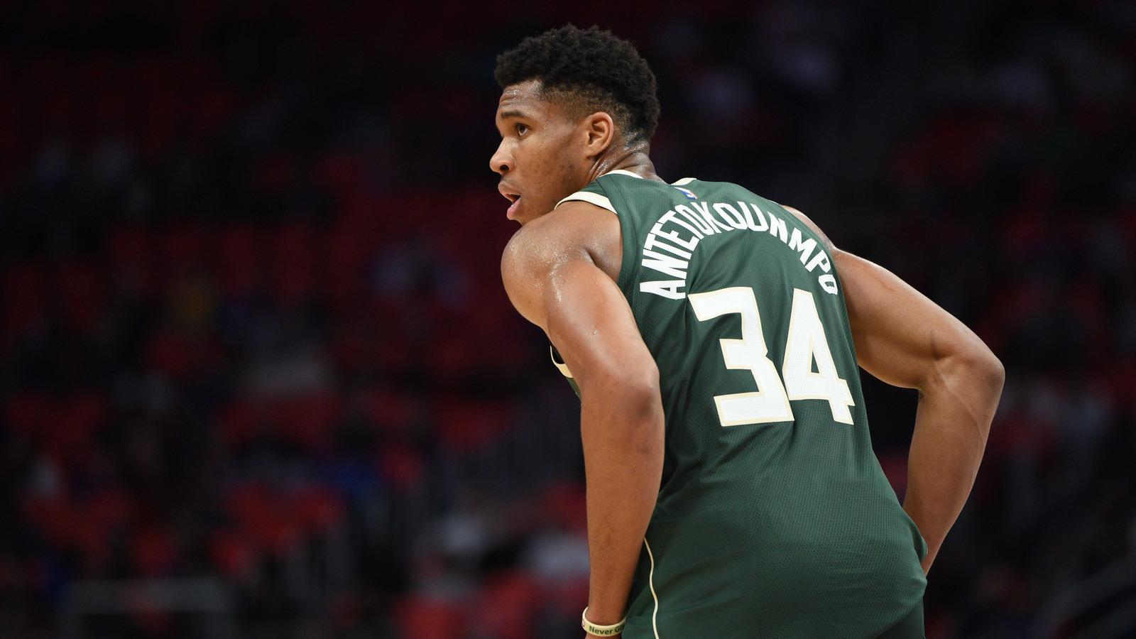 1600x900 Giannis Antetokounmpo Desktop Wallpaper