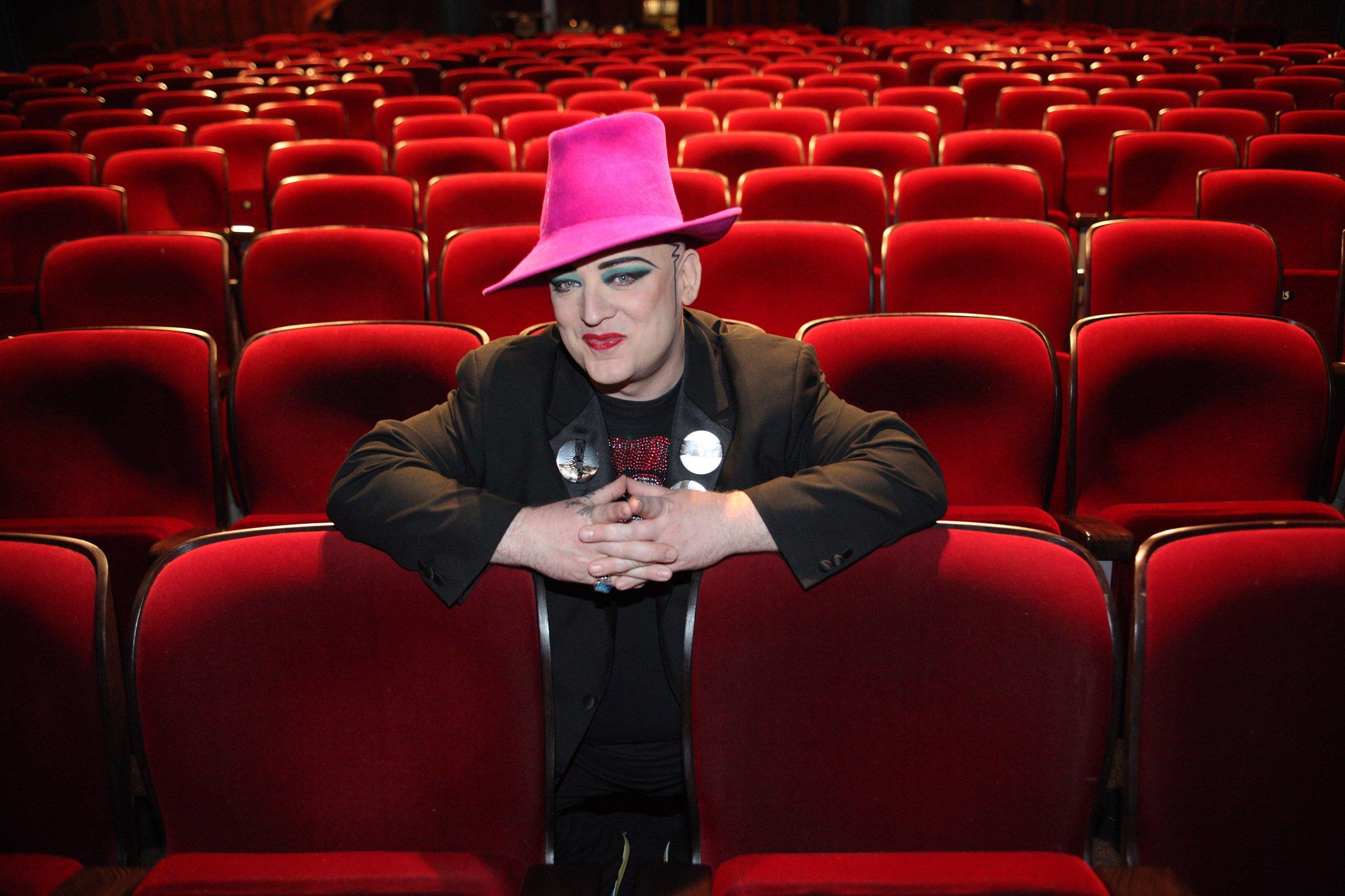 2445x1630 CULTURE CLUB new wave pop boy george glam wallpaperx1630