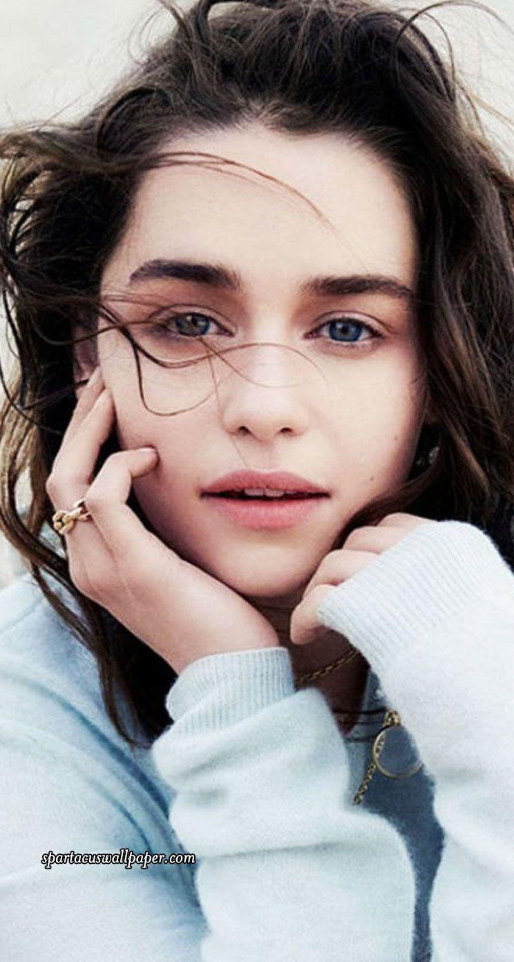 744x1392 Emilia Clarke Wallpaper