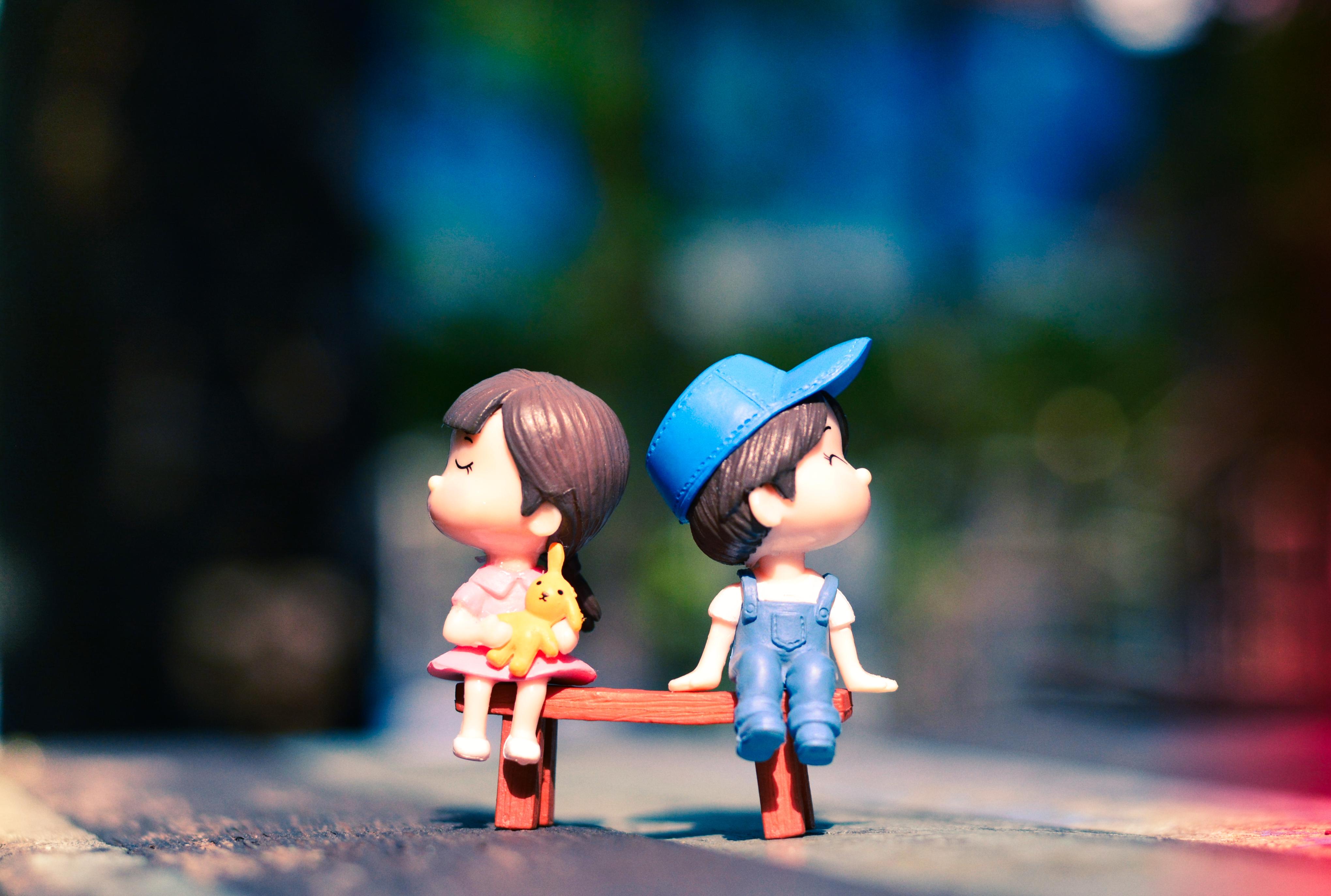 4079x2747 Cute couple Wallpaper 4K, Adorable, Bench, Bokeh, Cute pair, Dolls, Cute