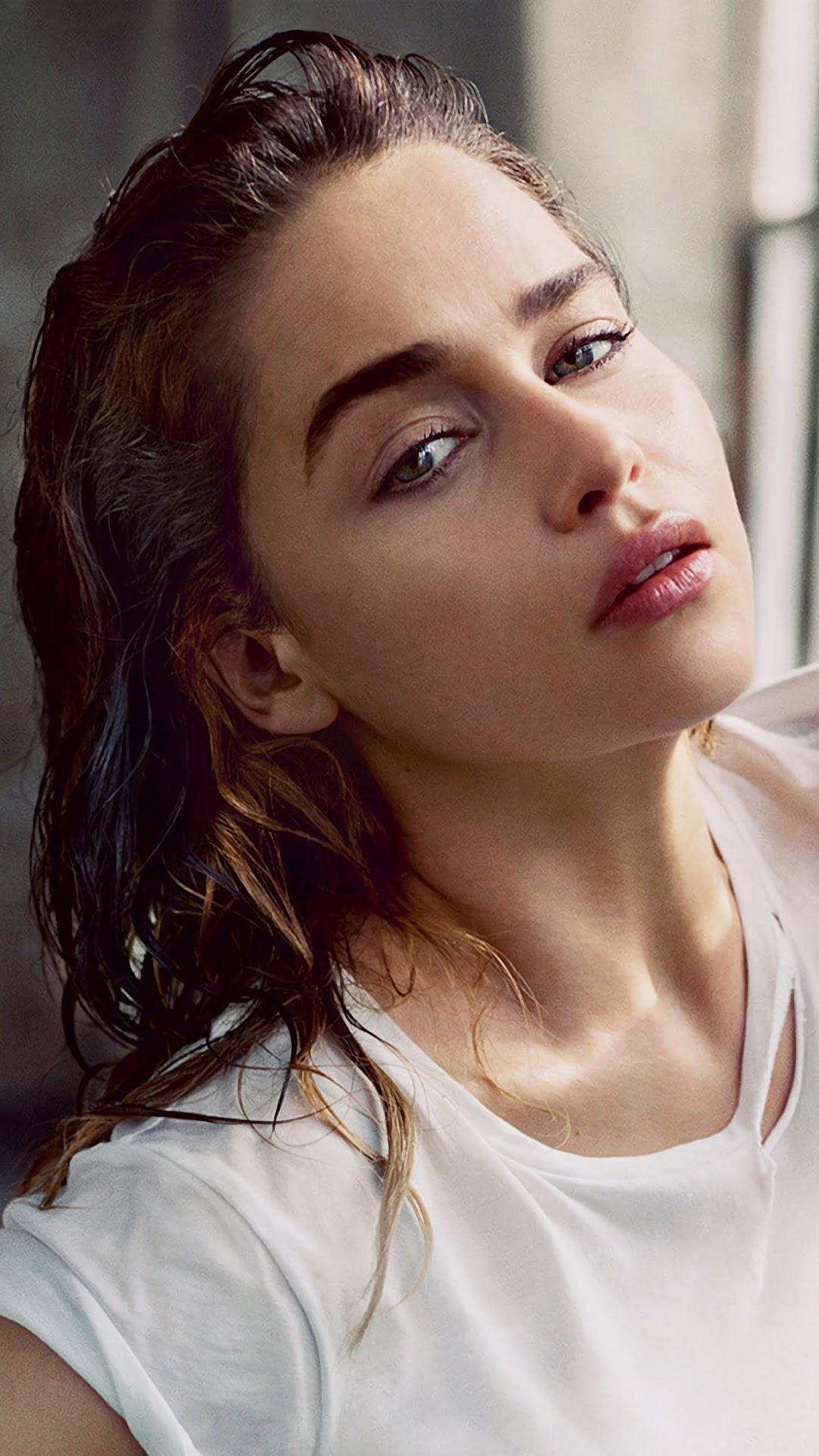 1080x1920 Emilia Clarke iPhone Wallpaper