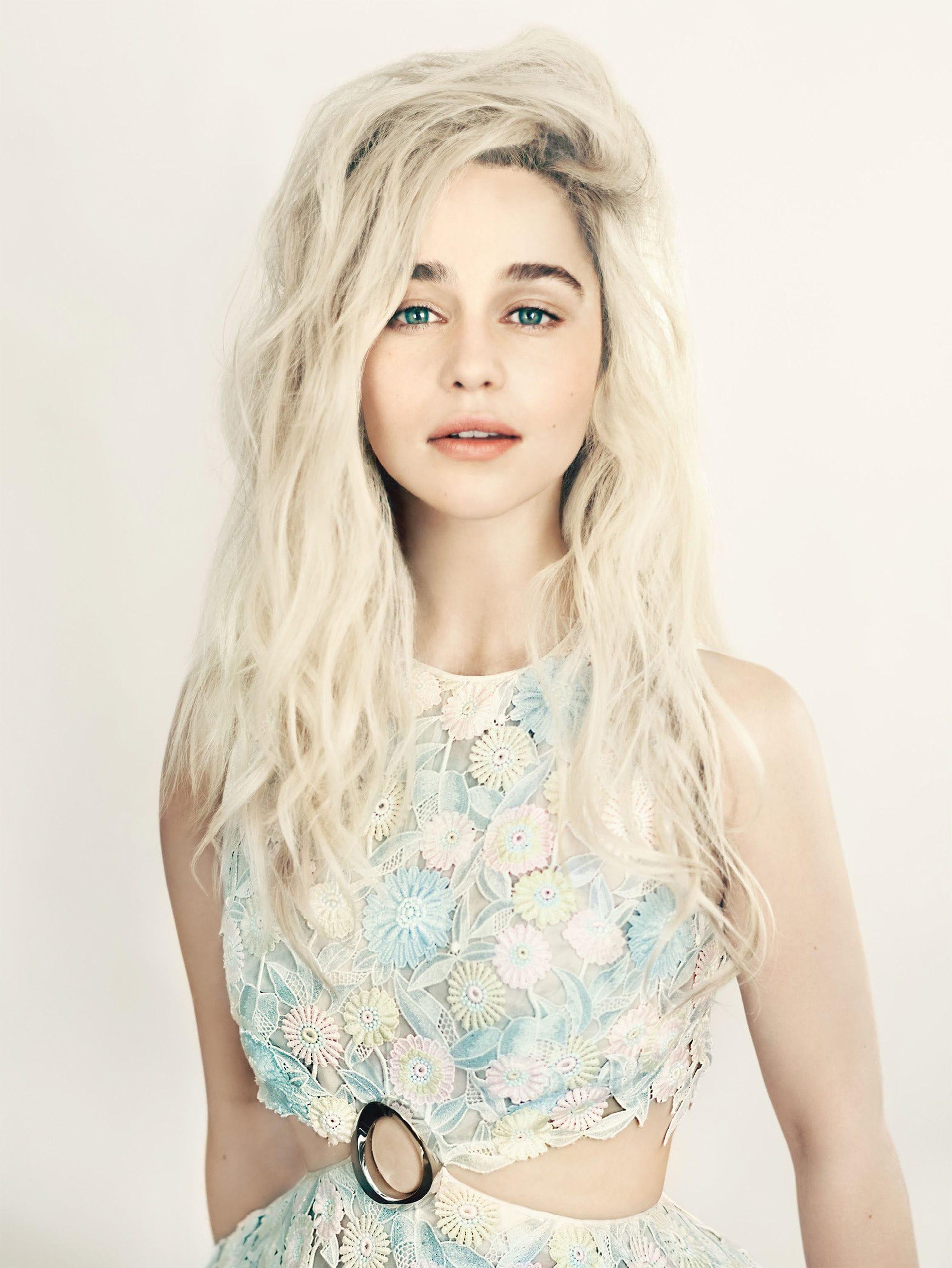 2016x2685 Emilia Clarke HD