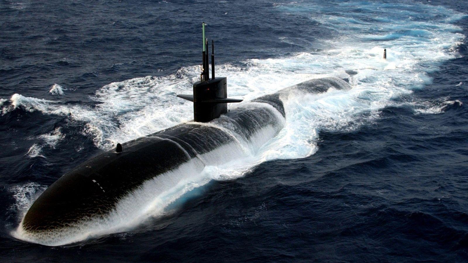 1600x900 Submarine Wallpaper