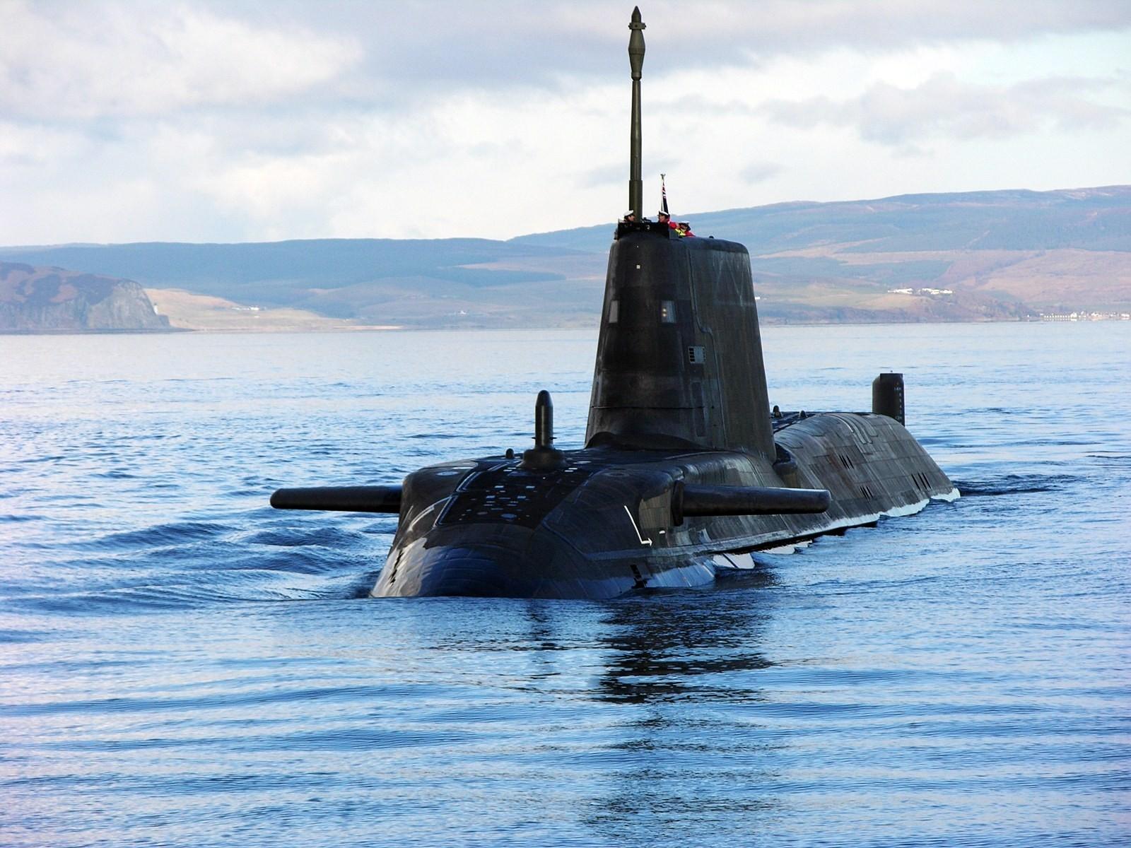 1600x1200 submarine, ships, navy wallpaper