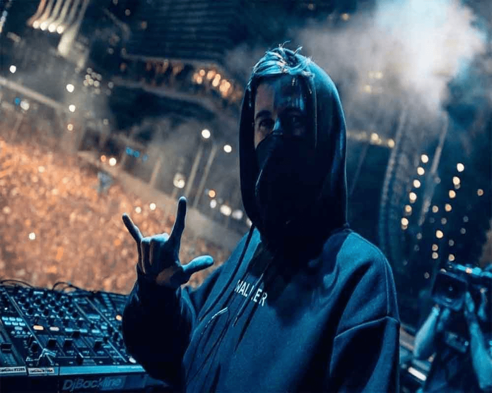 1000x800 British Born Norwegian Deejay And Record Producer Alan Walker Will Perform In India This December, As Part Of His Aviation Tour. T. Alan Walker, Dj, Allen Walker