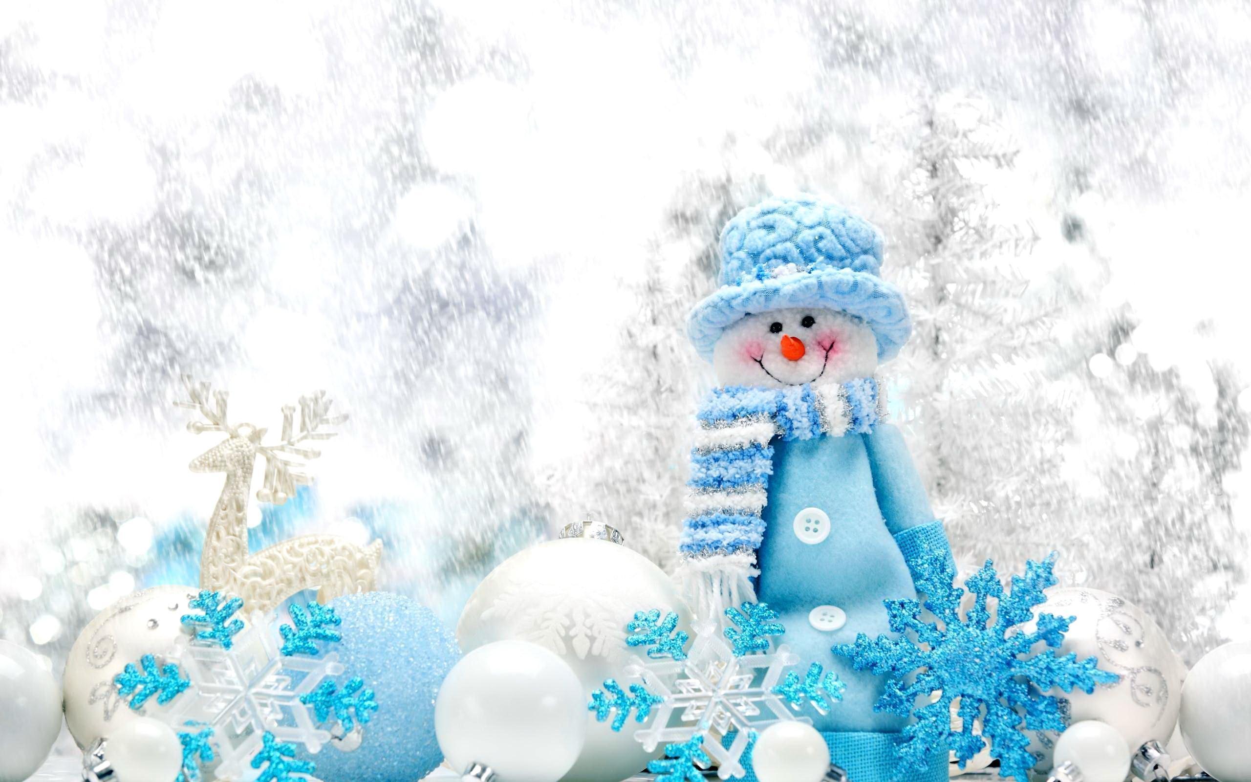 2560x1600 Snowman Wallpaper Free