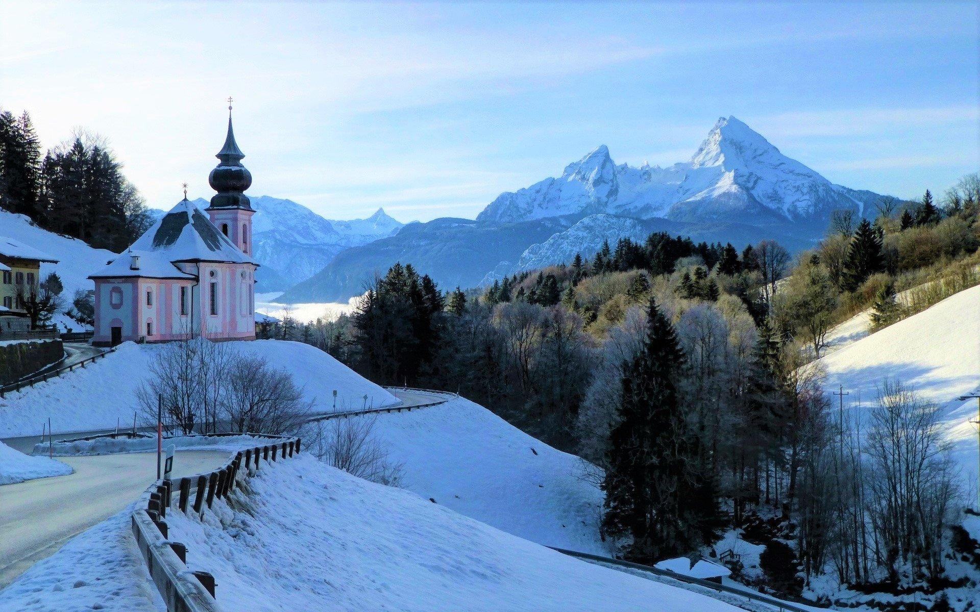 1920x1200 Church in Russia in Winter HD Wallpaper