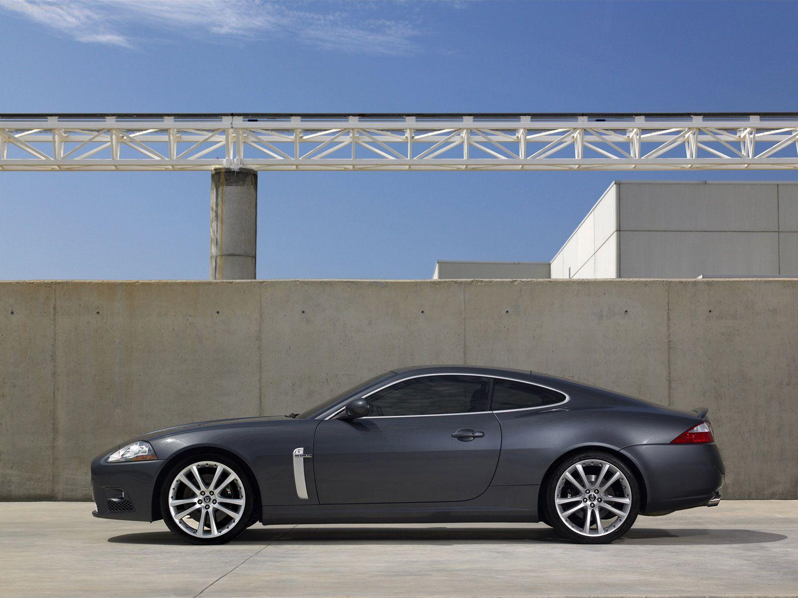 1600x1200 Jaguar XKR picture # 36684. Jaguar photo gallery