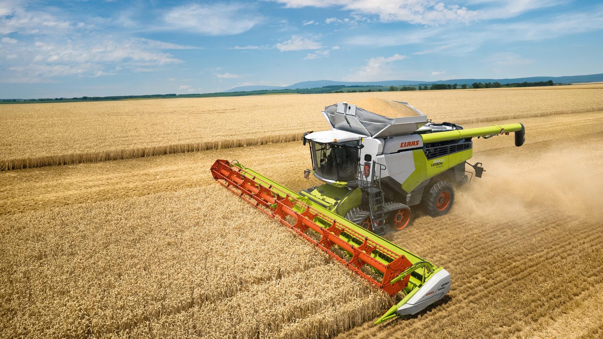 Combine Harvester Wallpapers - Top Free Combine Harvester Backgrounds