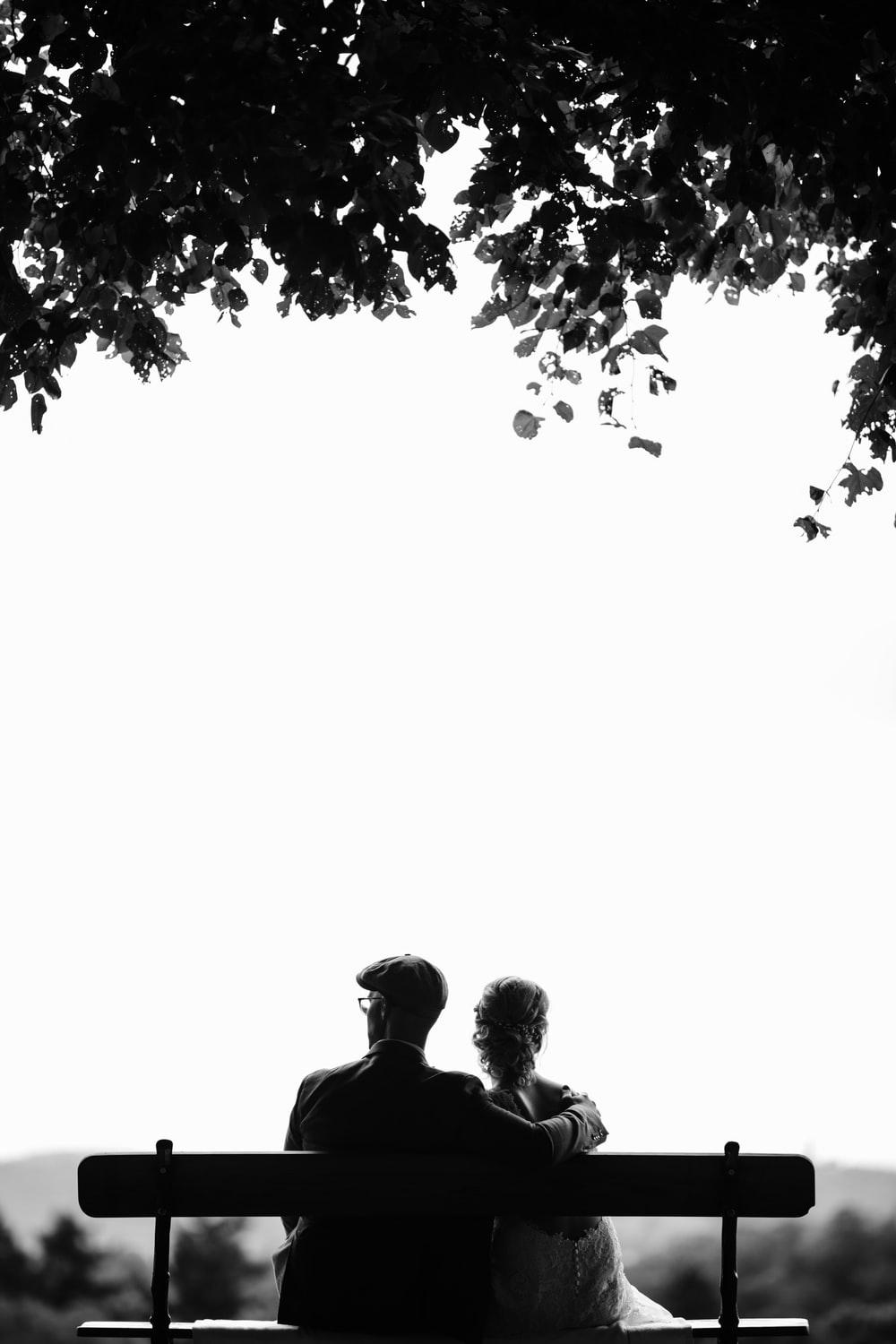 1000x1500 Couple Bench Picture. Download Free Image