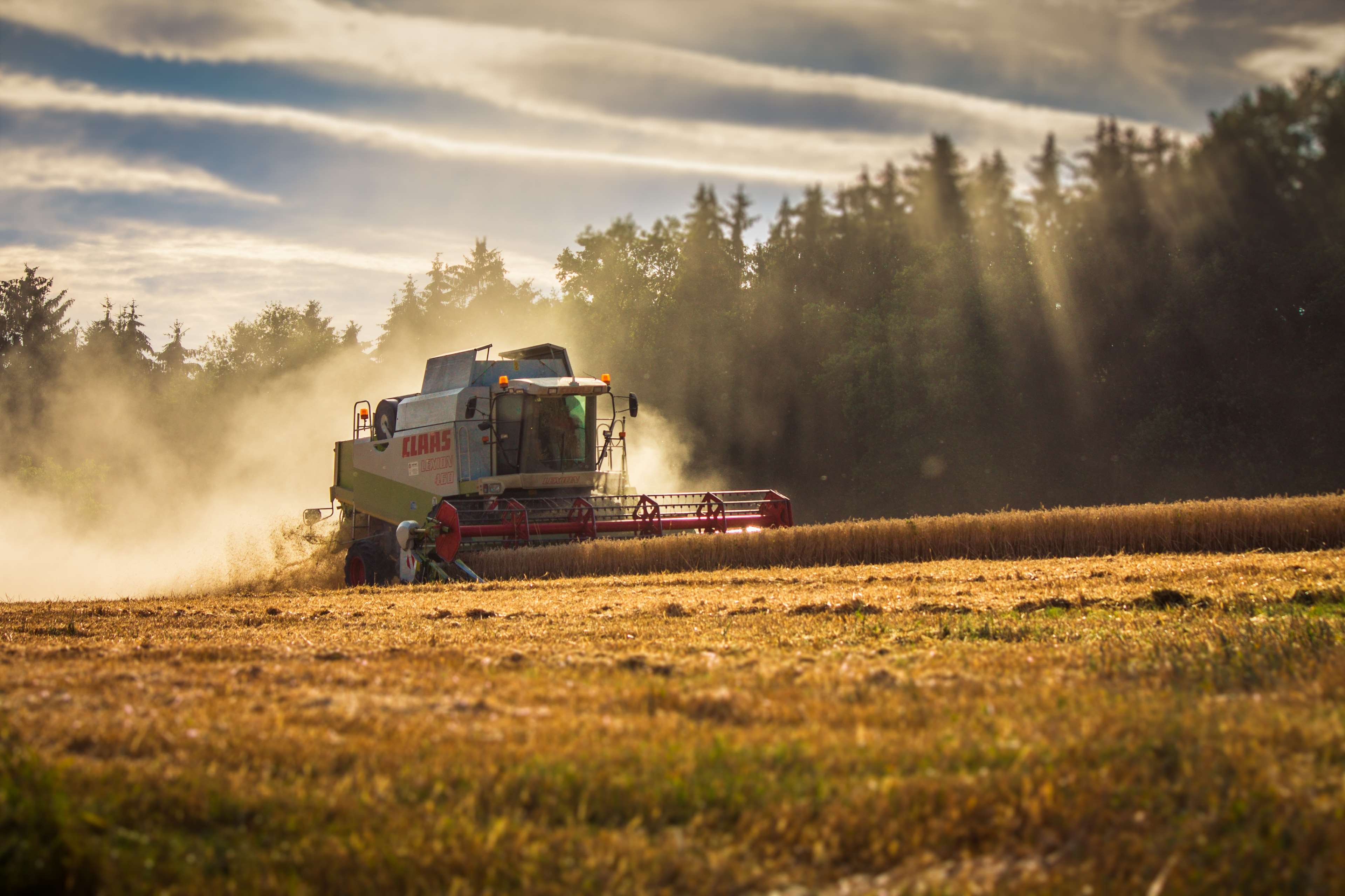 3840x2560 agricultural machine, agriculture, arable, bauer, cereals, chaff, claas, combine harvester, farm, field, grain, grain harvest, harvest, harvester, harvesting, lexion, summer, vehicle, wheat field 4k wallpaper. Mocah HD Wallpaper