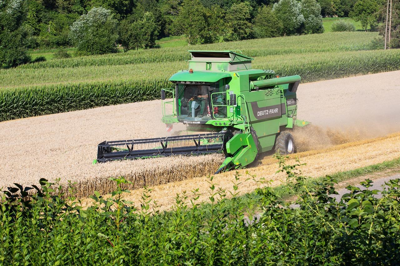 1280x853 Combine Harvester Harvest