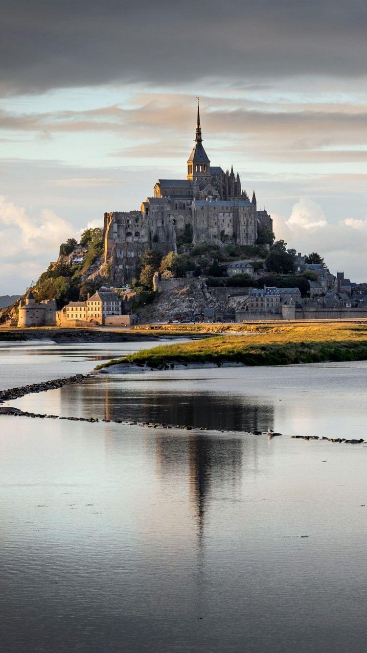 750x1334 Mont Saint Michel Wallpaper