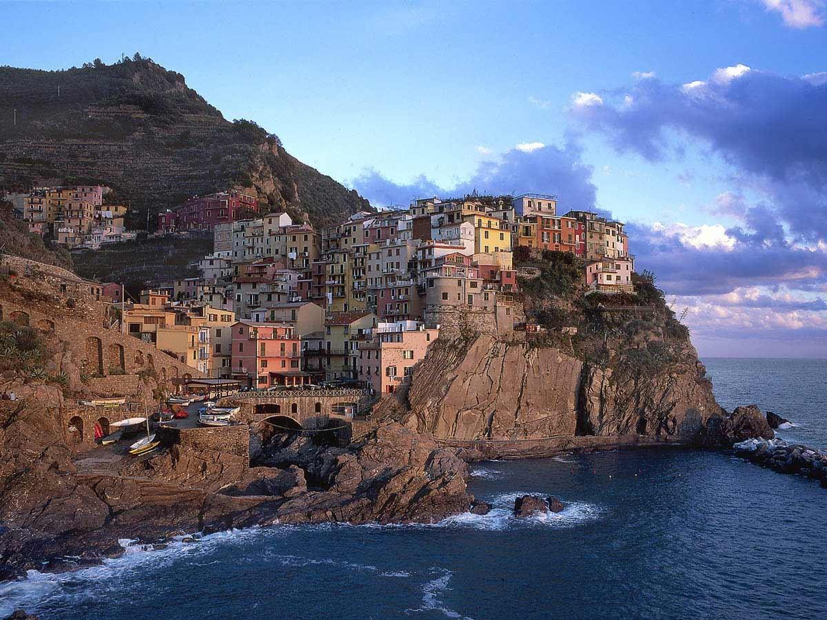 1200x900 Free download free Get Manarola Italy background Wallpaper and make this wallpaper [1200x900] for your Desktop, Mobile & Tablet. Explore Free Italy Wallpaper. Italy Desktop Wallpaper, Italy Wallpaper, Free