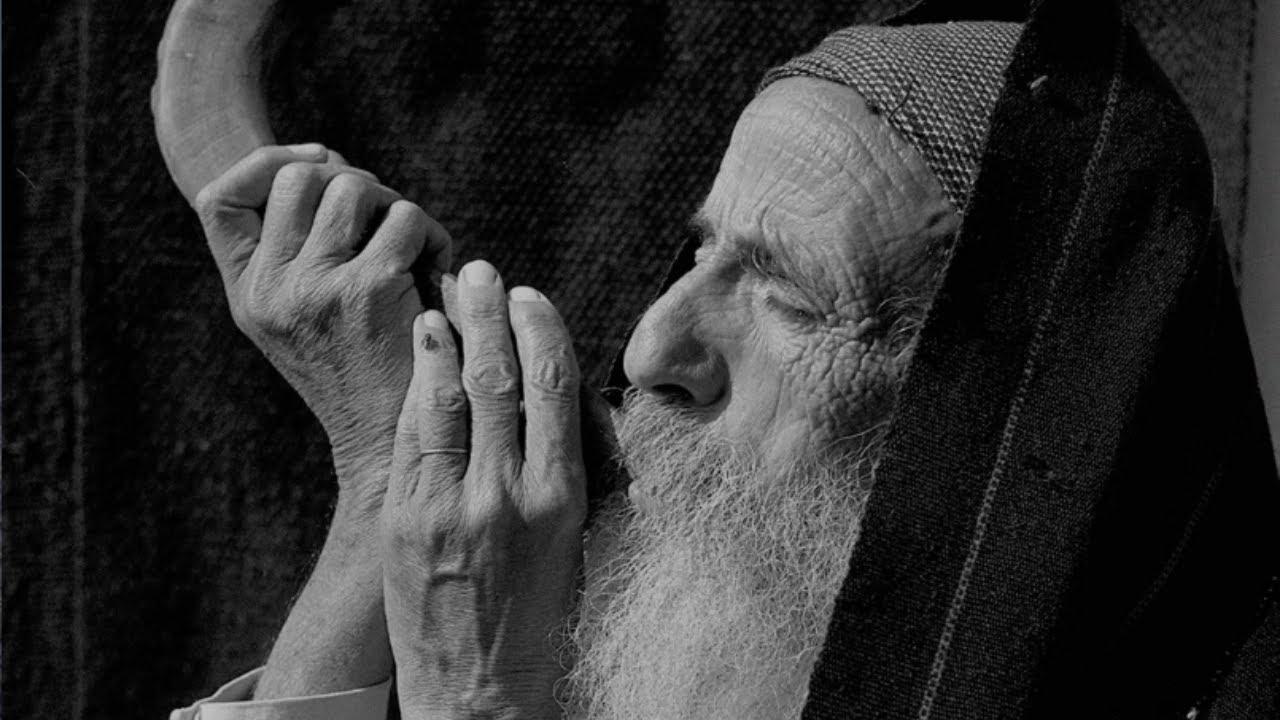 1280x720 IN PHOTOS: Blowing the shofar