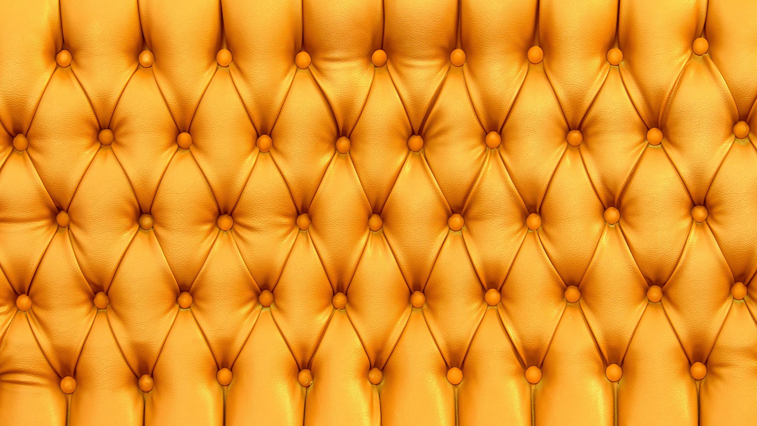 2560x1440 Texture leather botones amarillo wallpaperx1440