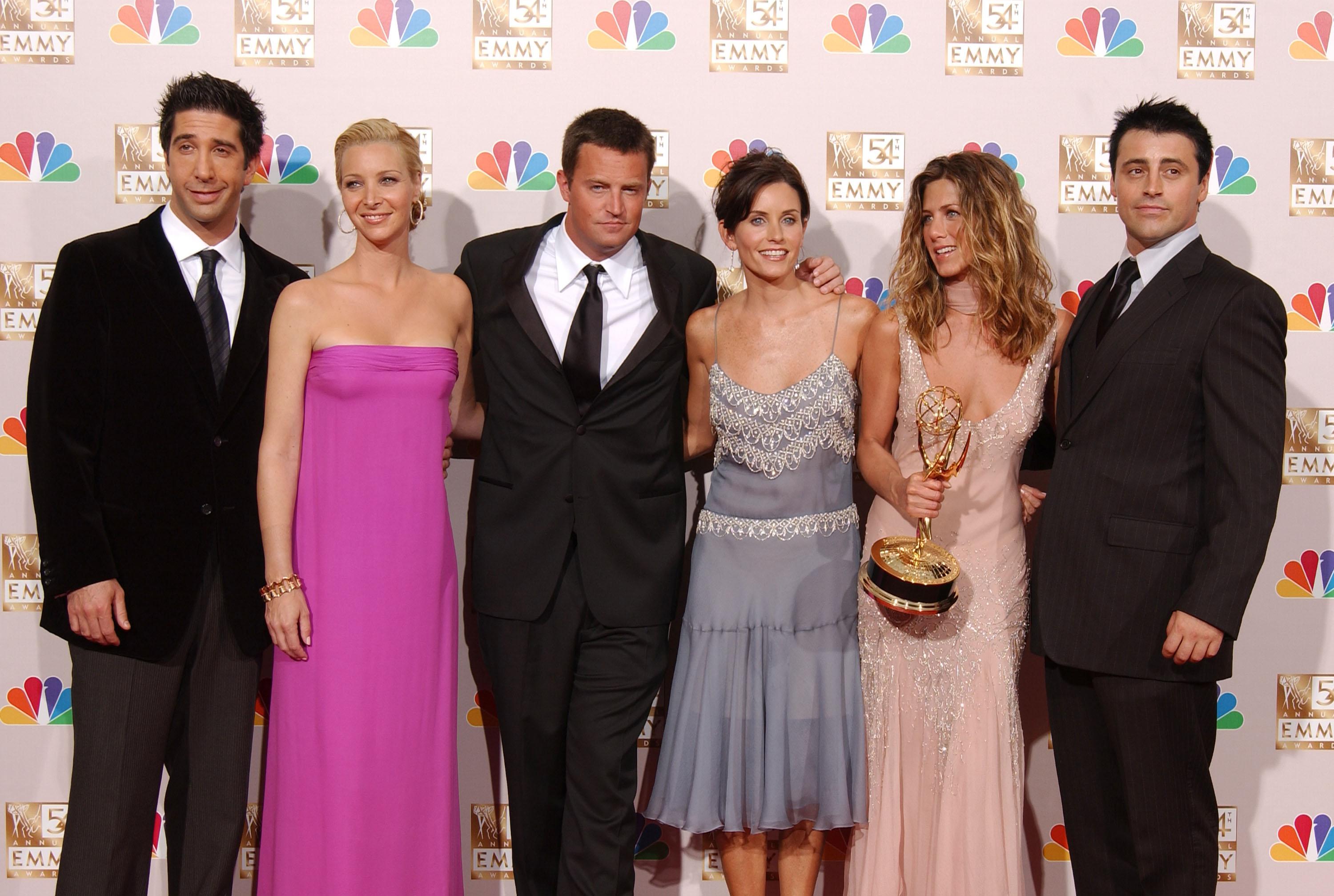 Friends Reunion Wallpapers - Top Free Friends Reunion Backgrounds ...