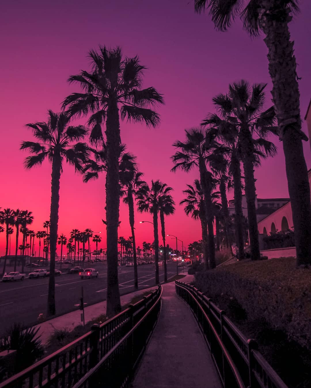 1080x1350 Sunset in Huntington Beach: pics