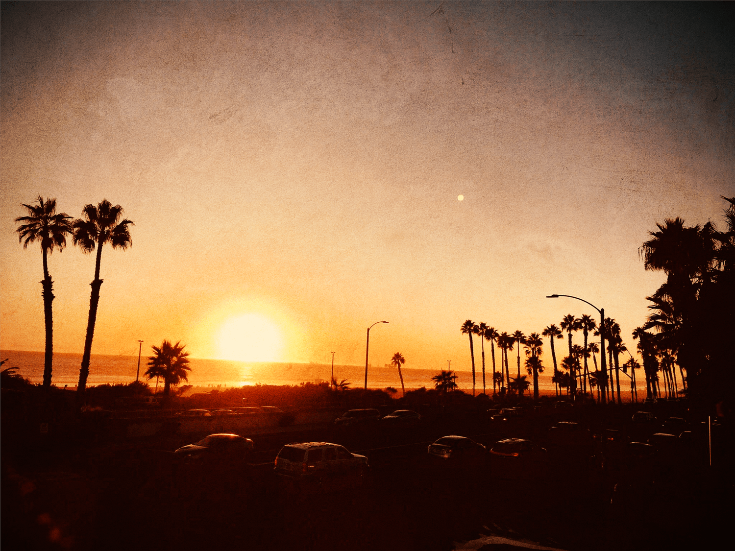 1500x1125 Huntington Surf Inn Beach, California