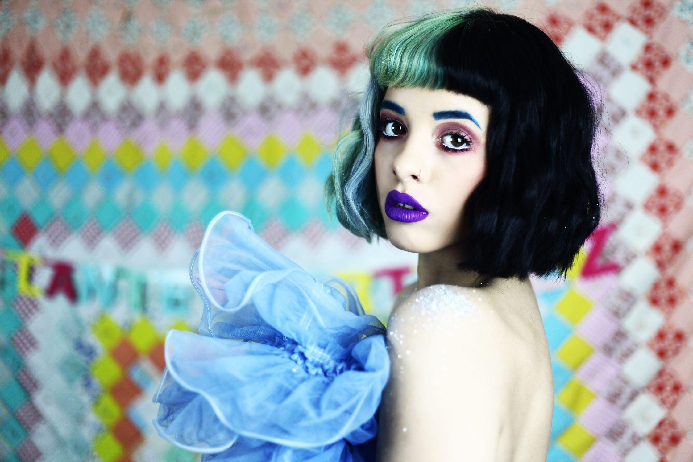 Melanie Martinez Wallpaper by vihvivih on DeviantArt