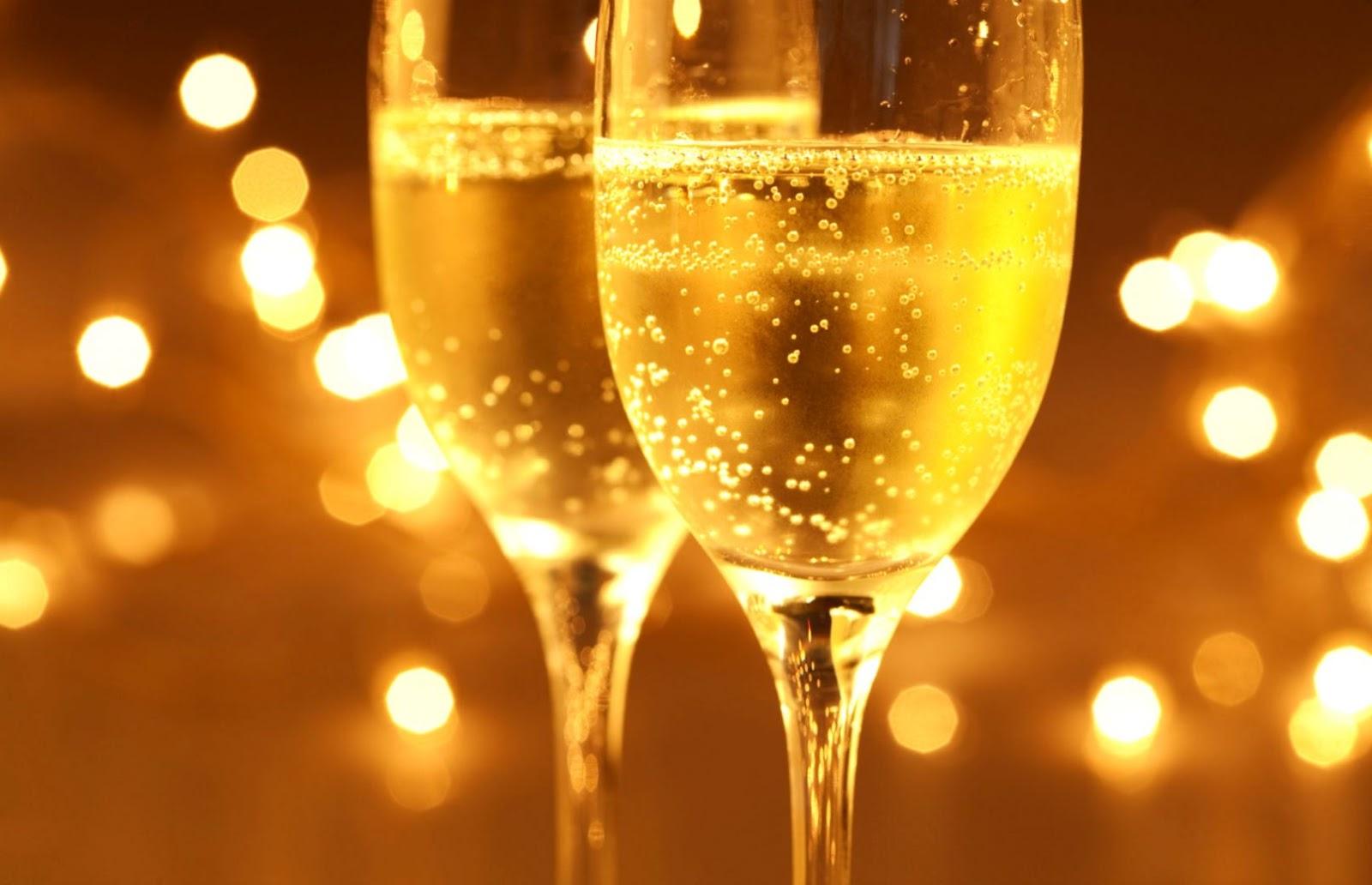 1600x1032 Cheers Wallpaper