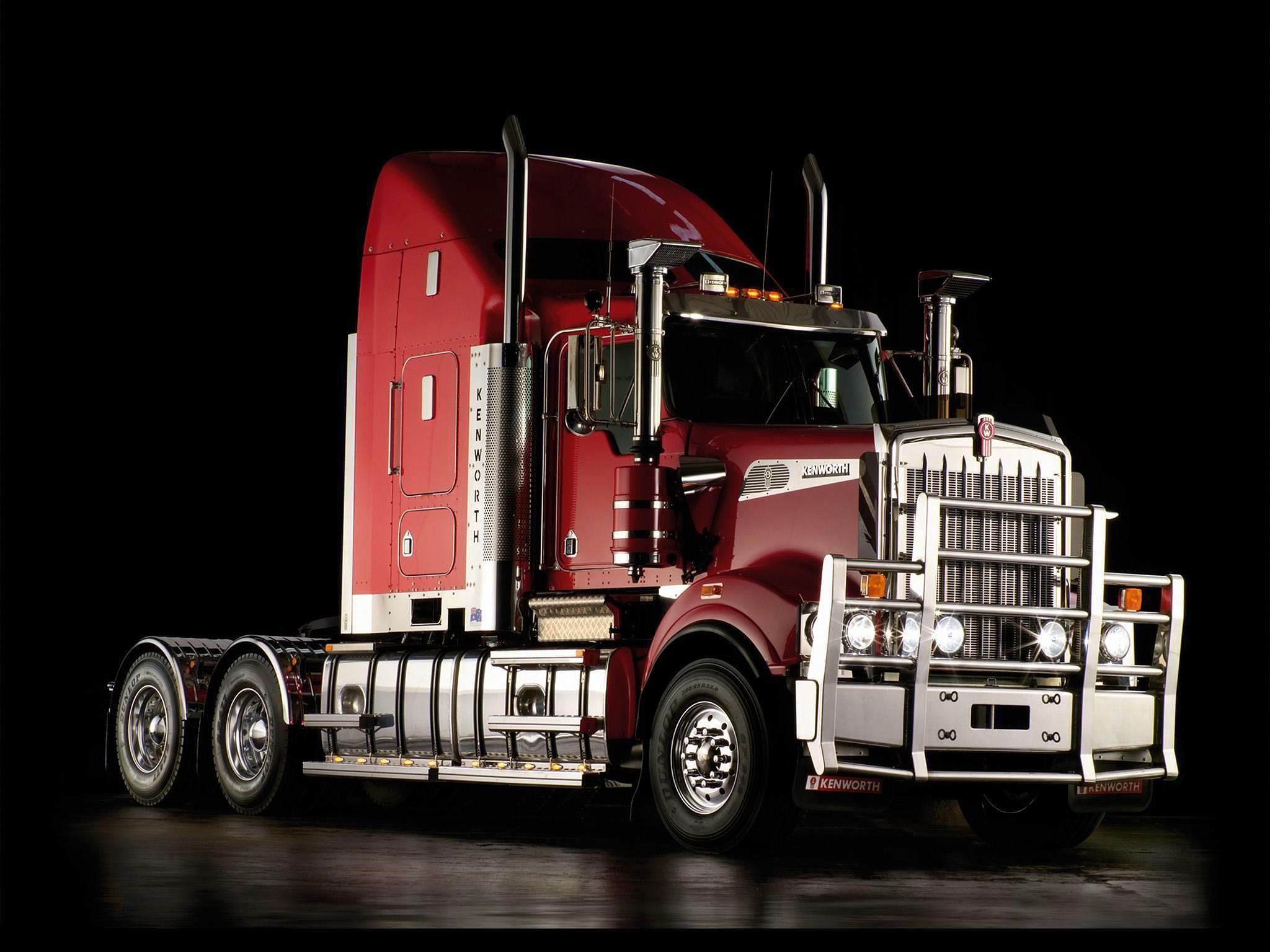 2048x1536 Kenworth Logo Wallpaper