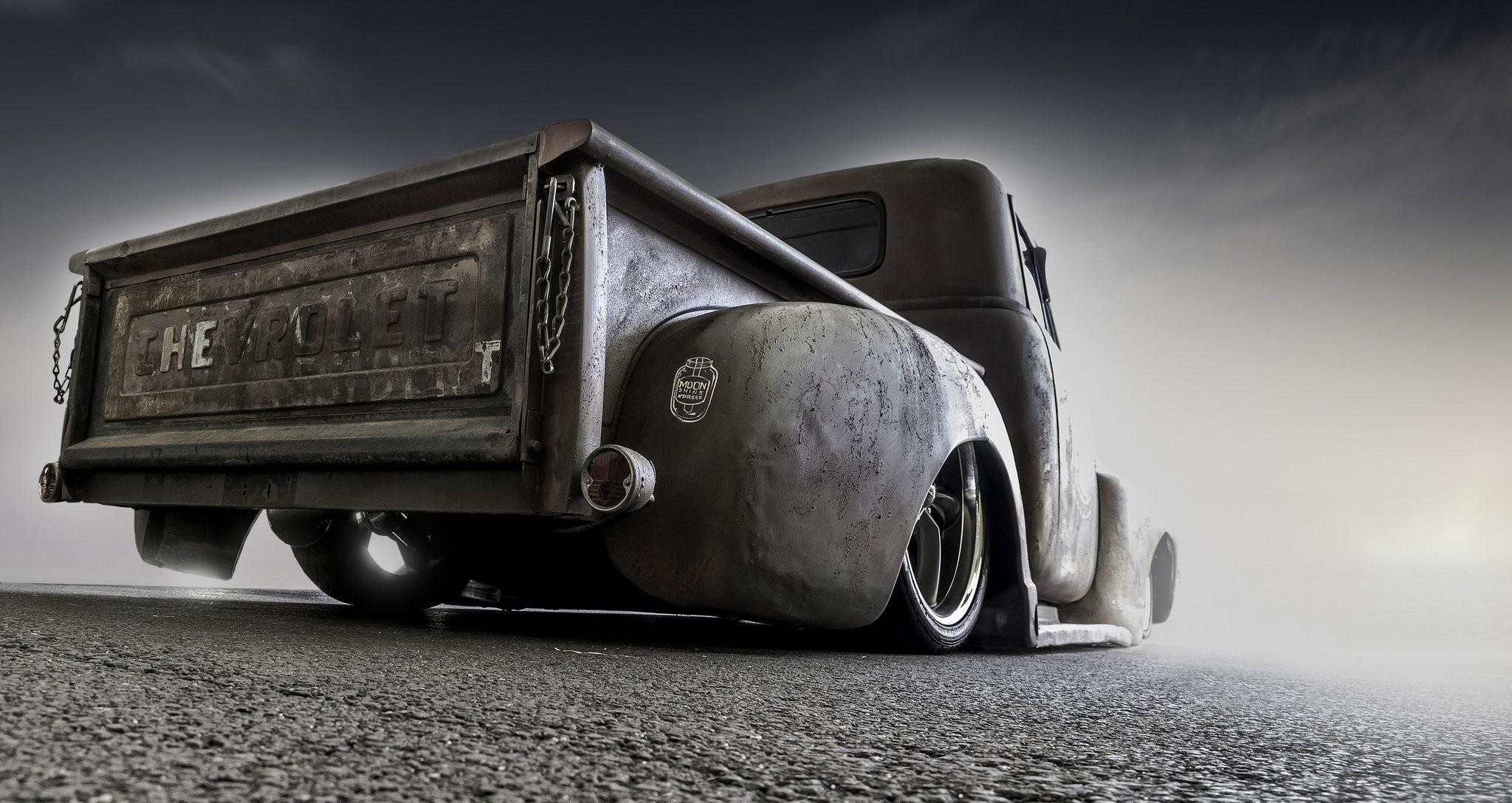 2048x1088 Chevrolet Pickup Truck Classic Retro Road Data Src