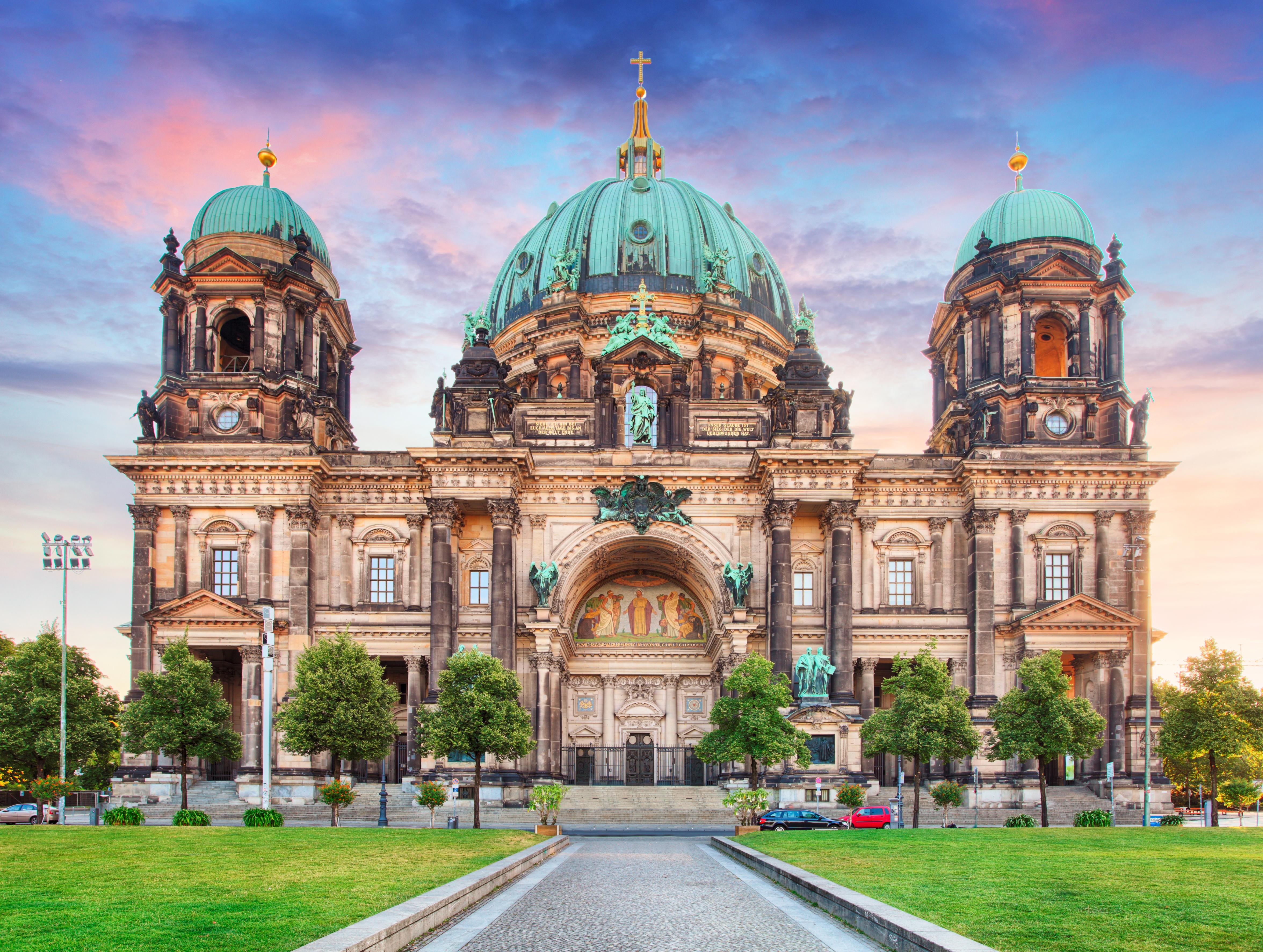 4703x3546 Berlin Cathedral 4k Ultra HD Wallpaper