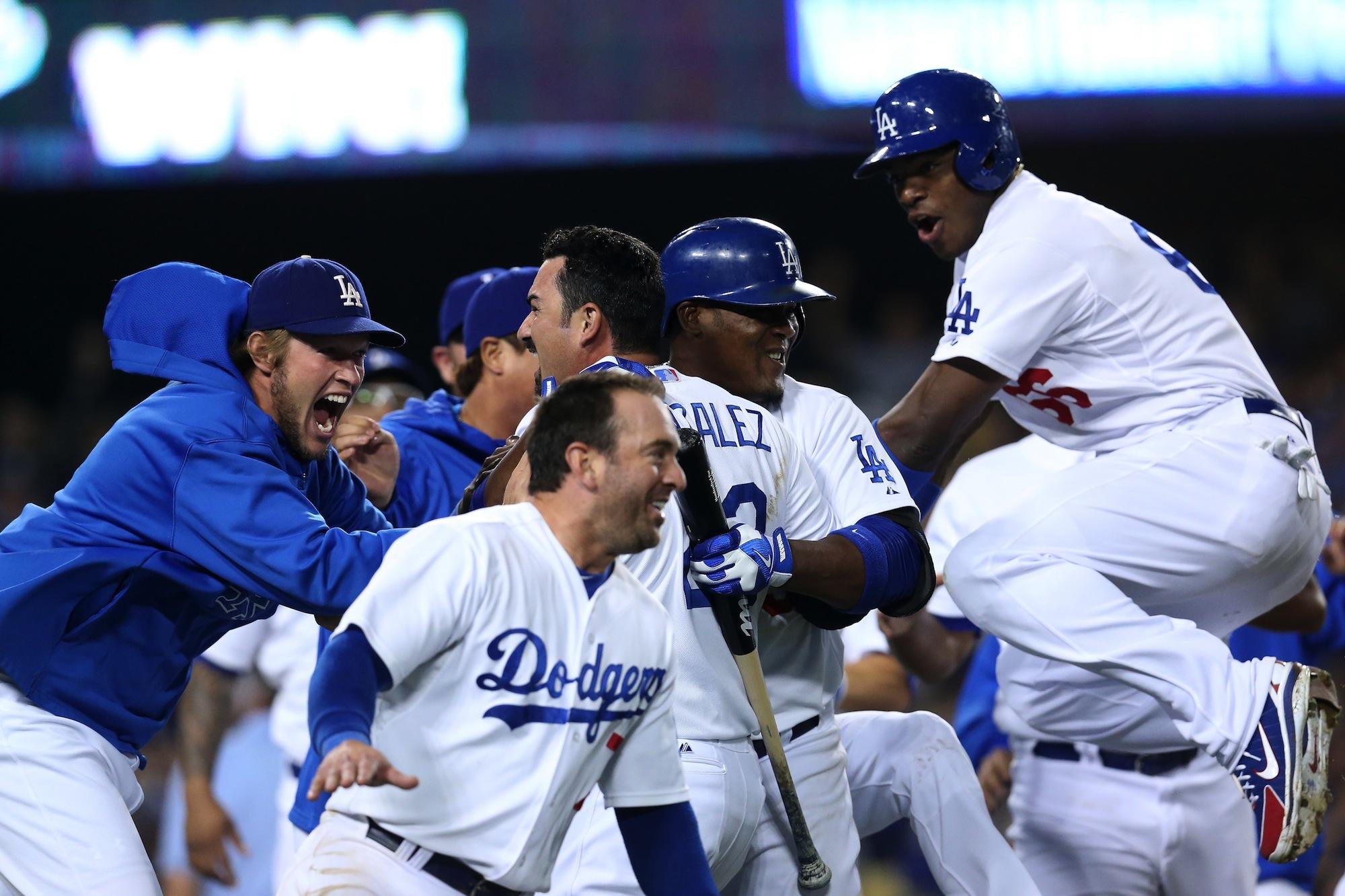 2000x1333 los, Angeles, Dodgers, Baseball, Mlb Wallpaper HD / Desktop and Mobile Background