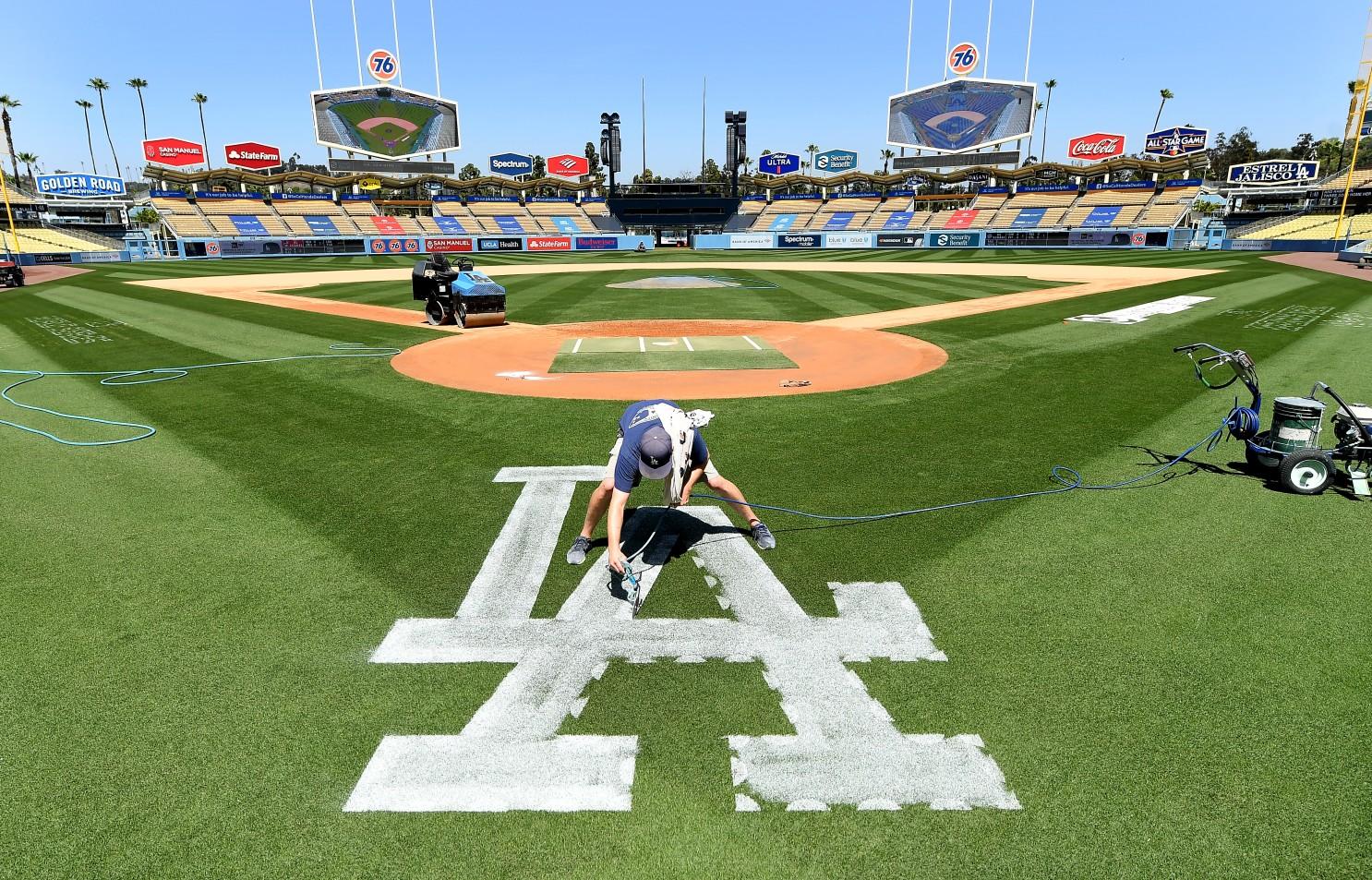 1486x953 Photos: Getting ready for the World Champion Dodgers home opener Friday Angeles Times