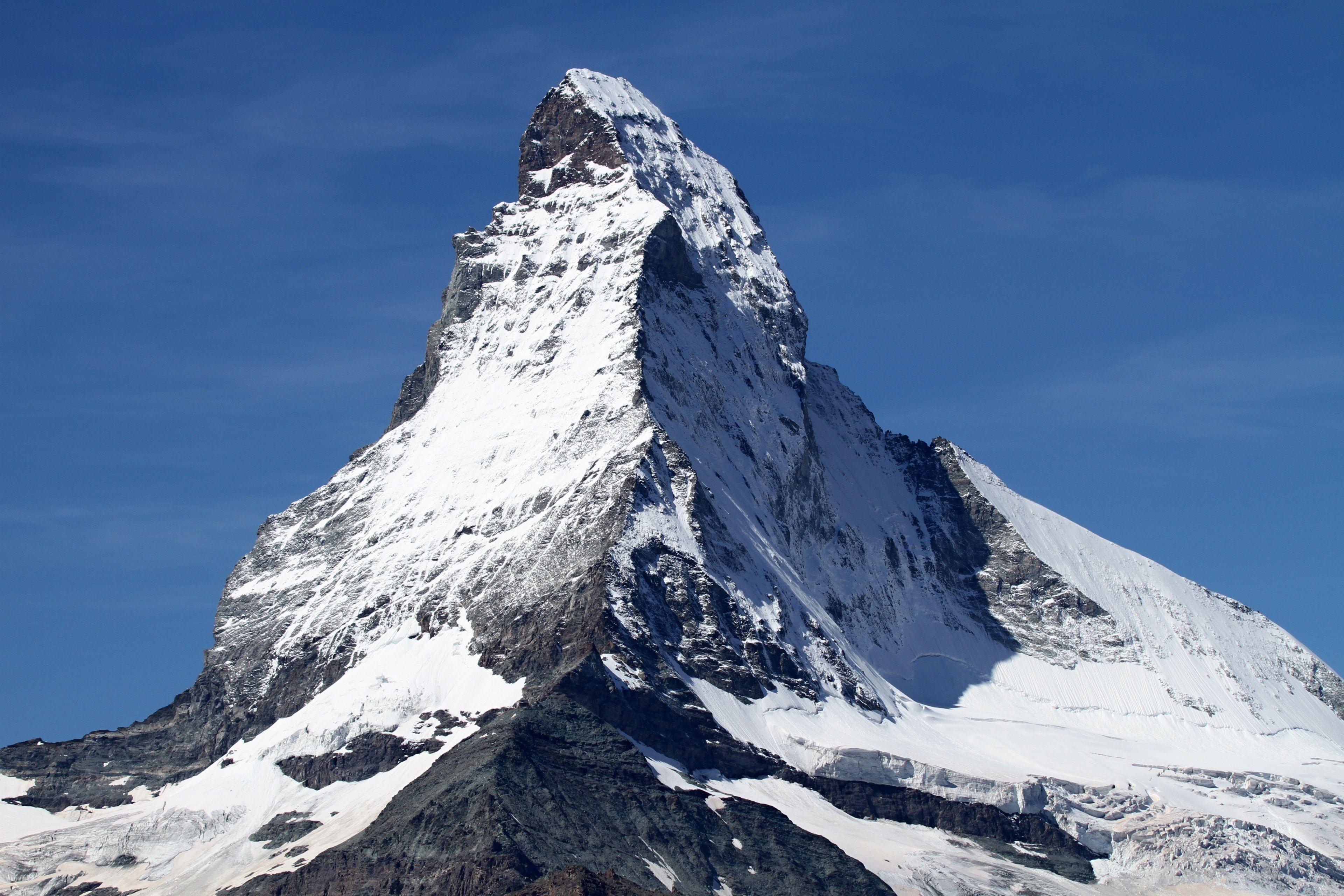 3840x2560 Zermatt Wallpaper