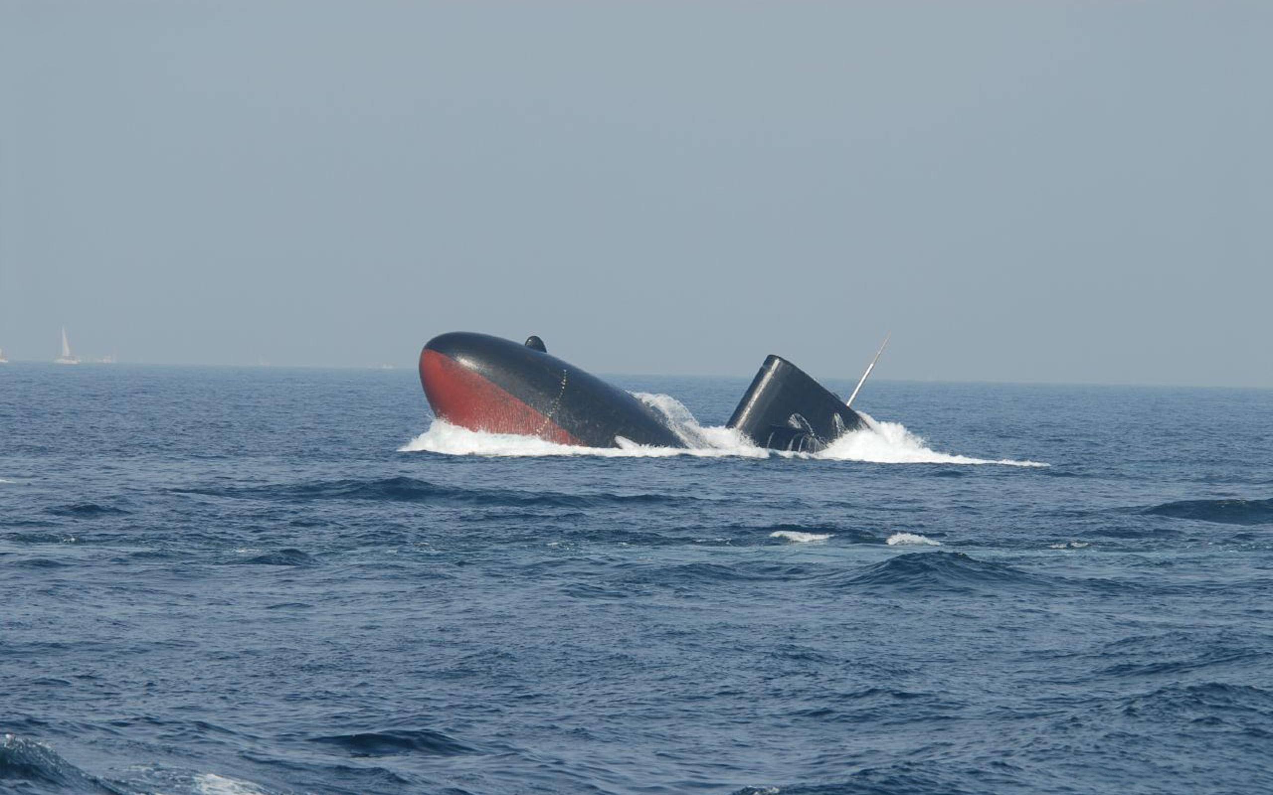 2560x1600 Free download Nuclear submarine wallpaper and image wallpaper picture photo [2560x1600] for your Desktop, Mobile & Tablet. Explore Nuclear Submarine Wallpaper. Submarine Desktop Wallpaper, HD Submarine Wallpaper, US Navy Submarine Wallpaper