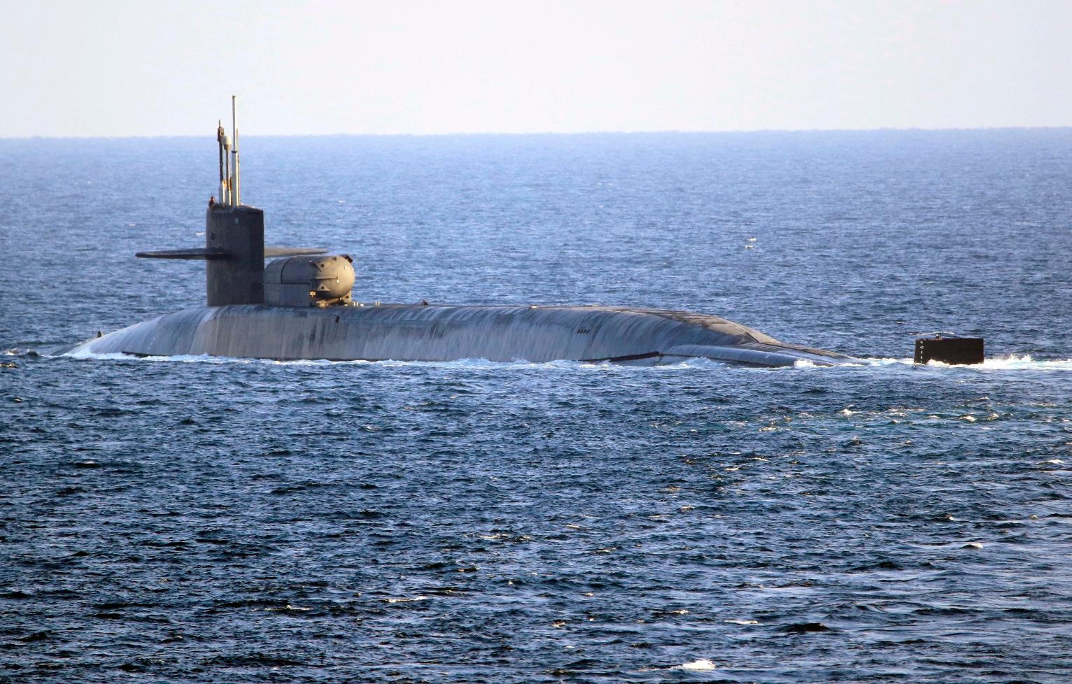 1532x978 US Nuclear Submarine Transits Strait of Hormuz Amid Tensions. U.S. News®