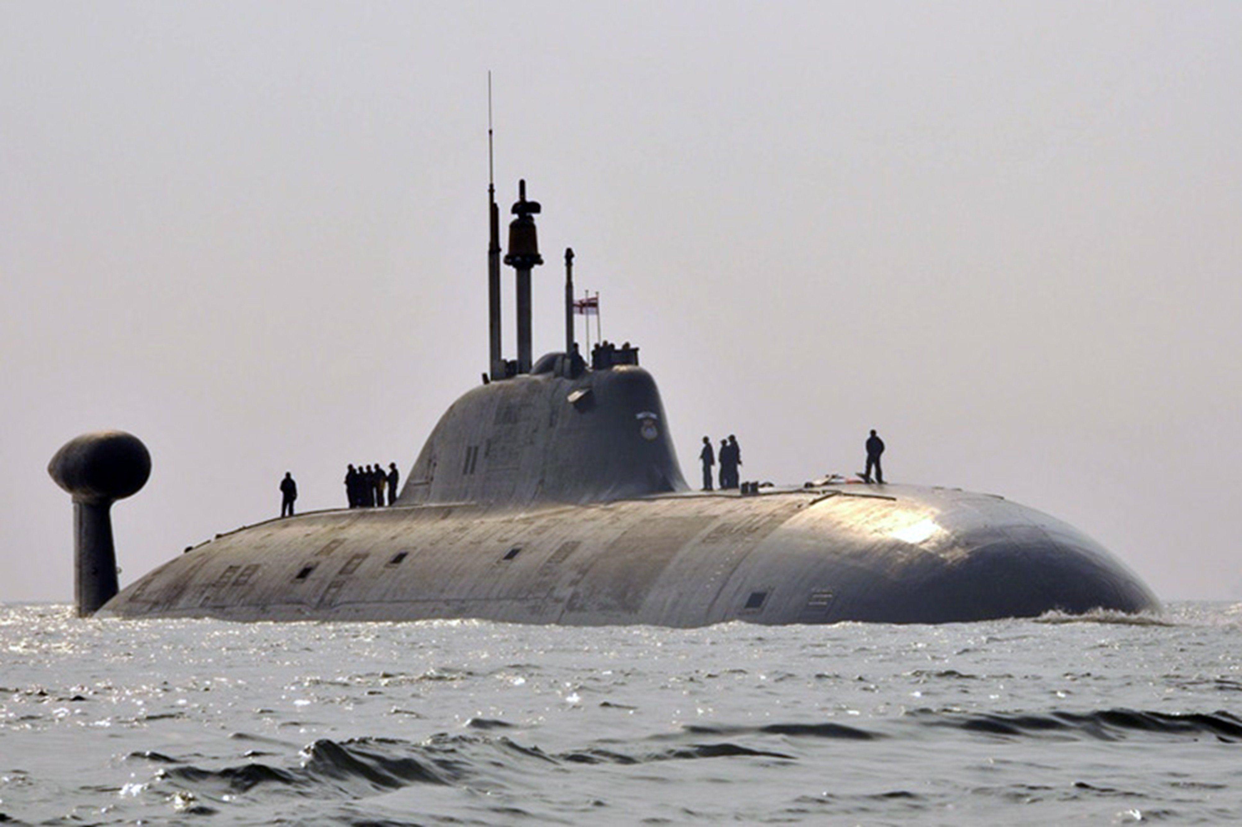 4000x2665 Submarine russian watercraft red star Russia ship warship akula wallpaperx2665. Wallpap. Russian submarine, Submarines, Russian nuclear submarine