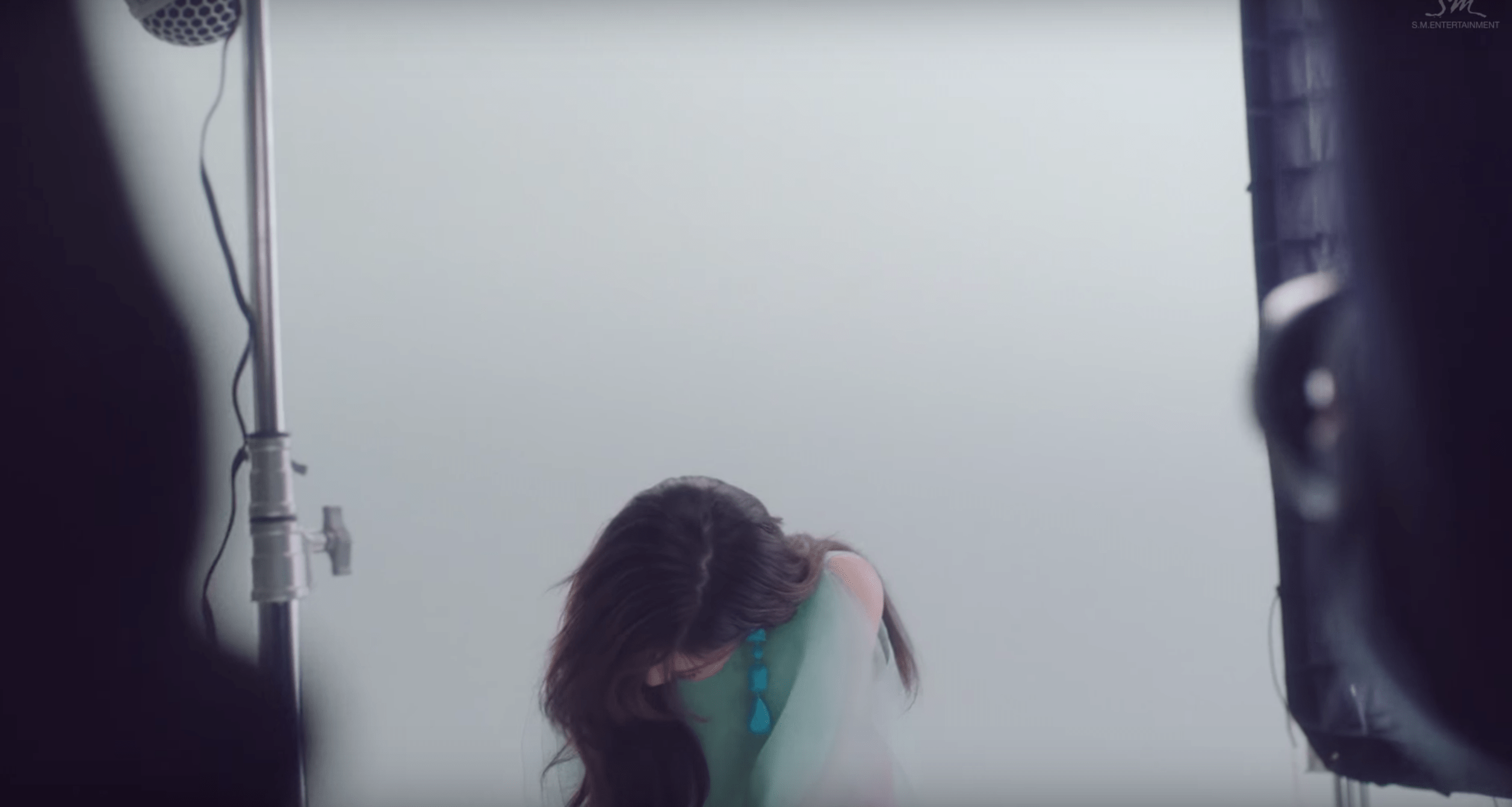 2512x1340 Taeyeon Aces Another Ballad with “Fine”