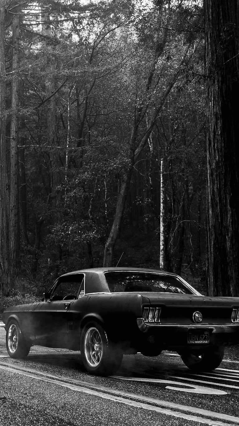 767x1365 Black Classic Cars Wallpaper