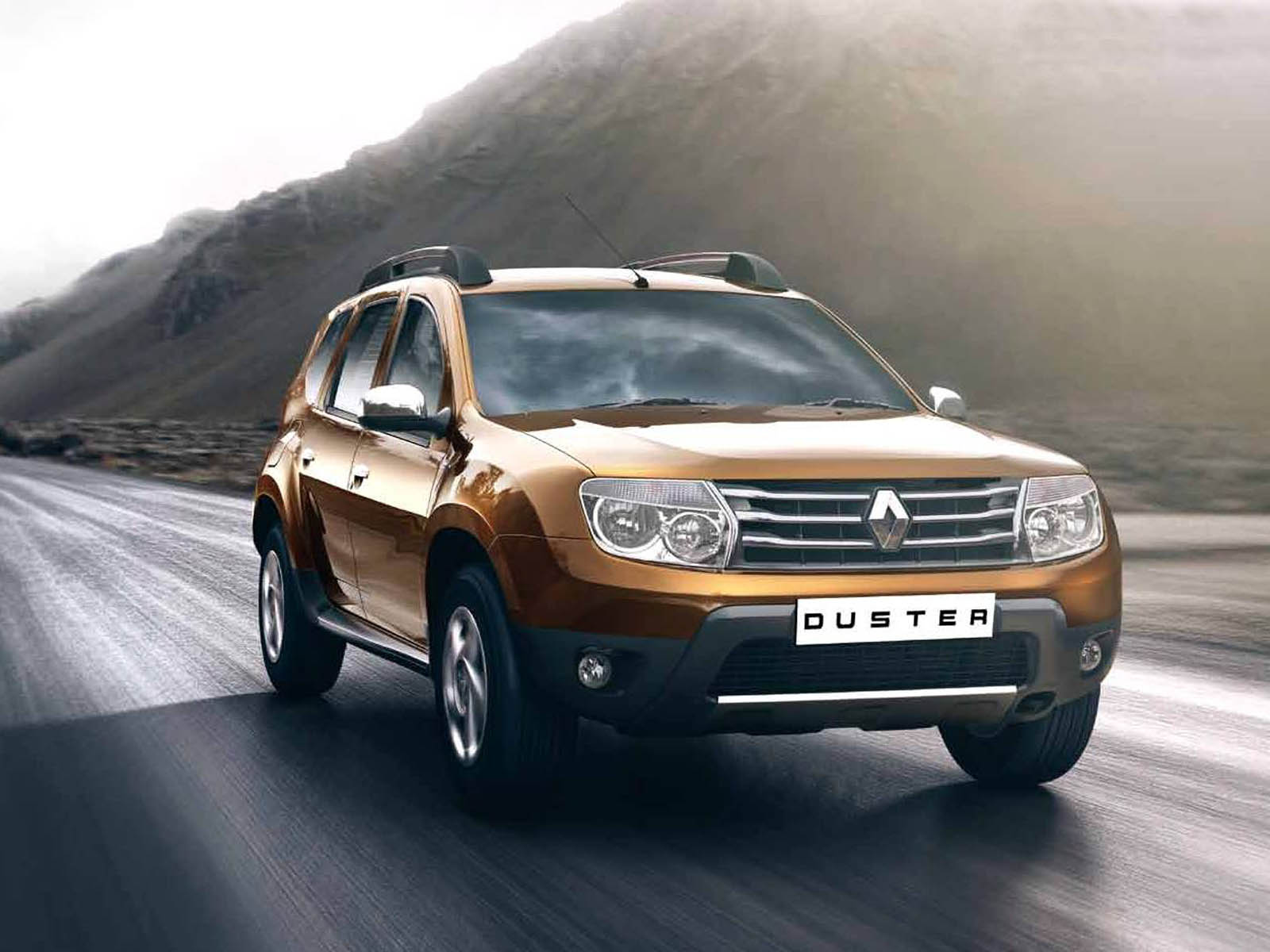1600x1200 Nature Wallpaper: Renault Duster Car
