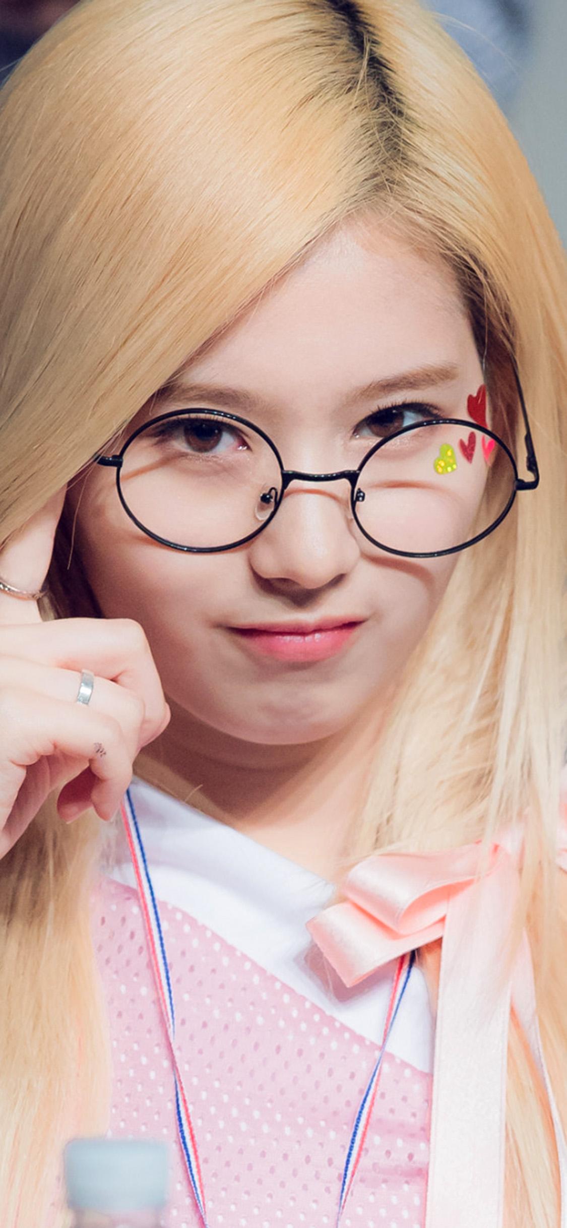 1125x2436 Girl Twice Sana Glasses Cute Kpop Wallpaper