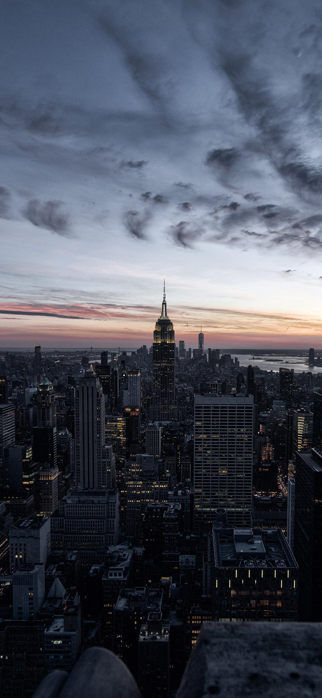 1125x2436 New York Wallpaper 4k iPhone
